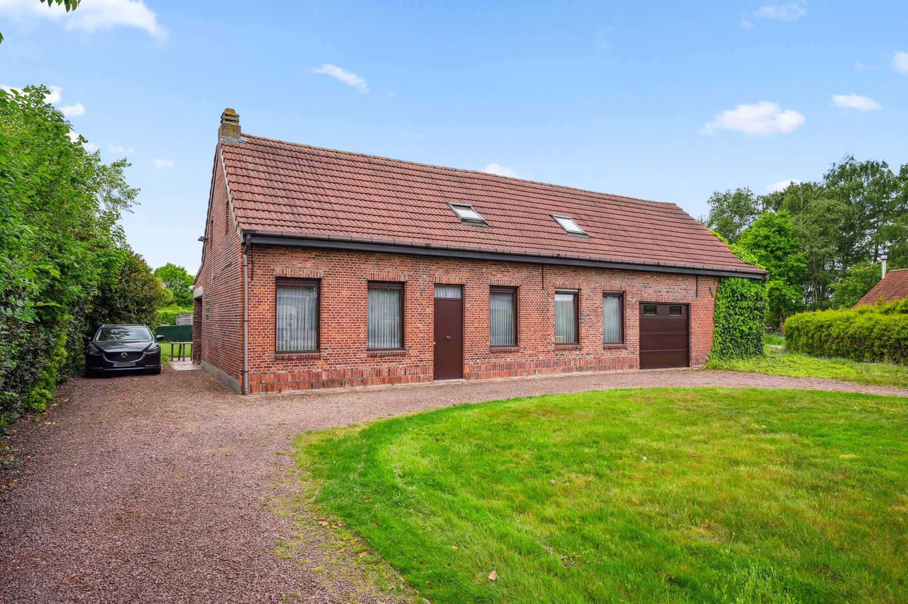 Hoofdfoto van de publicatie: Landelijke hoeve te SCHRIEK