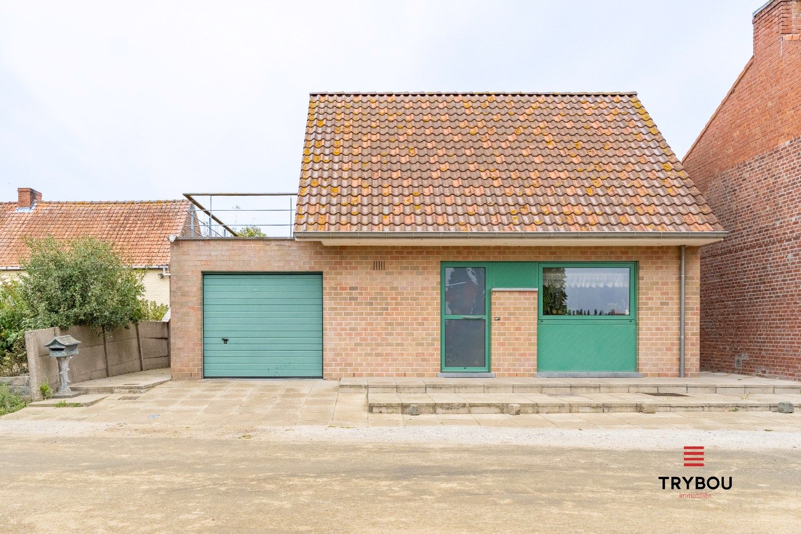Open woning op ruim perceel in Jonkershove foto 2