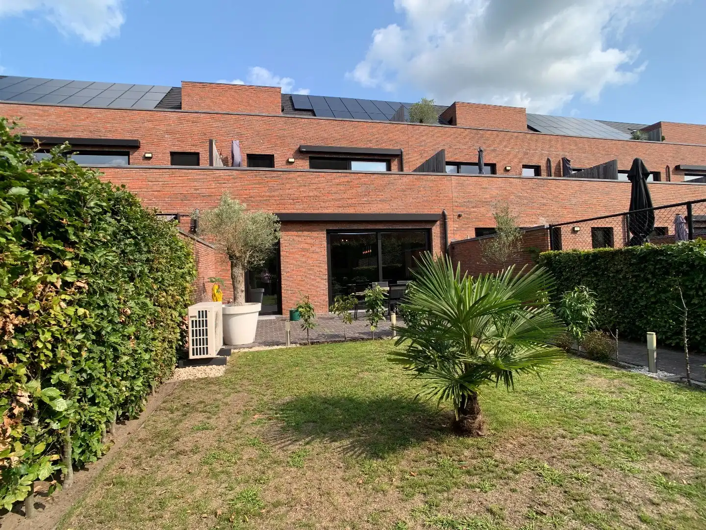 Recent gelijkvloers appartement met tuin, 2 slaapkamers en dressing foto 22