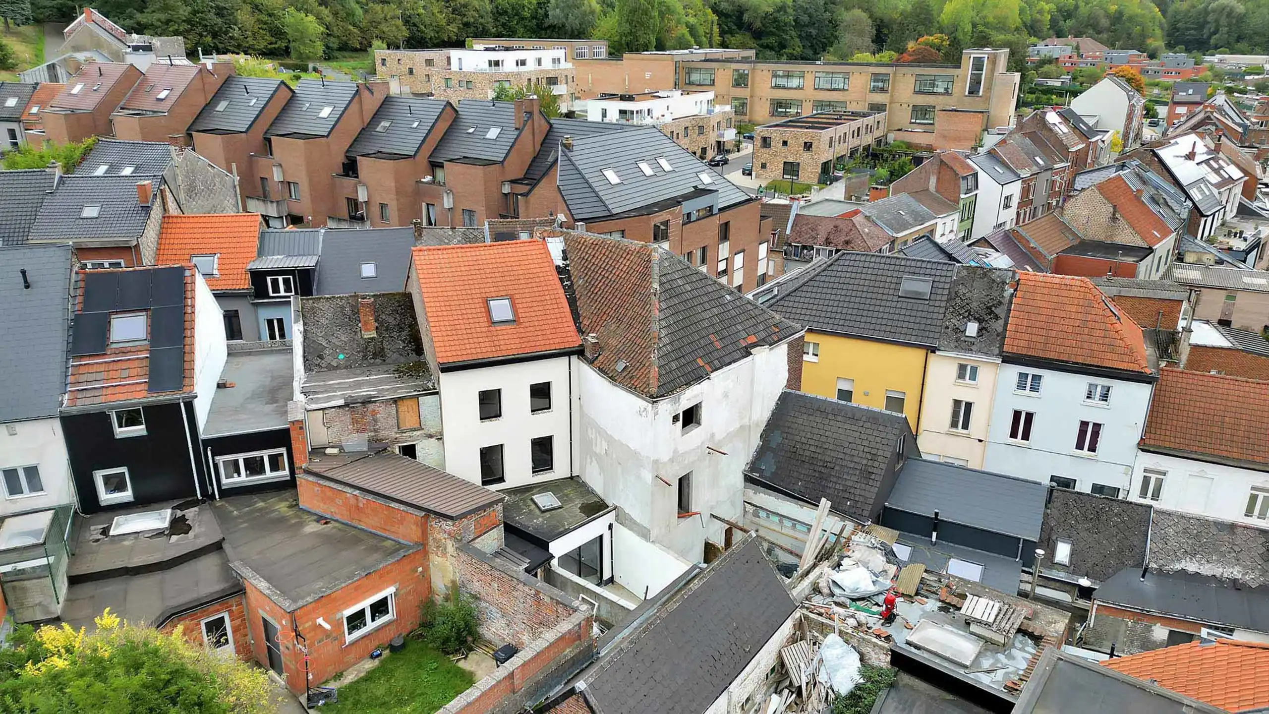 Instapklare stadswoning 200m2 bewoond met 5 slaapkamers  foto 28