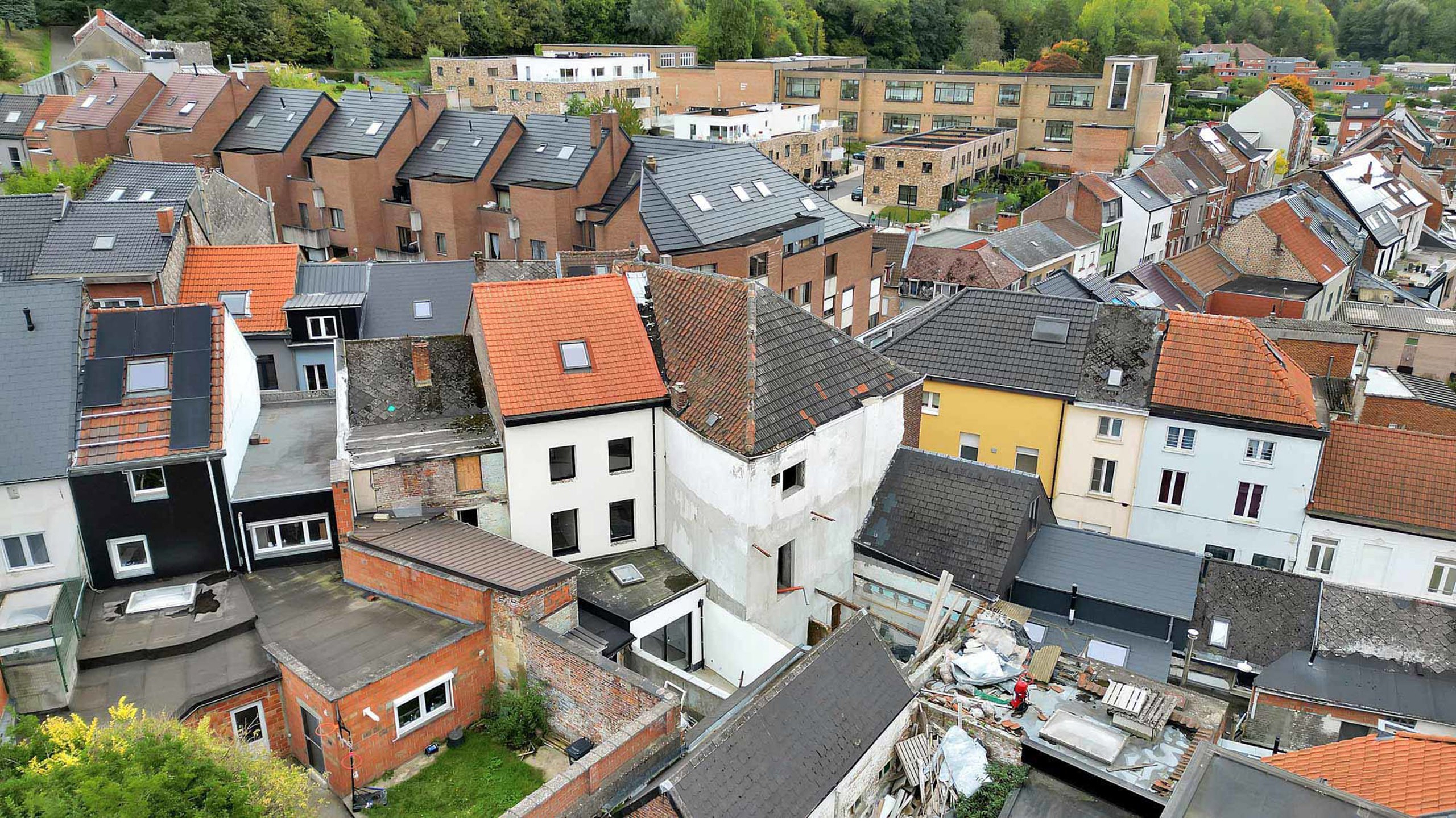 Instapklare stadswoning 200m2 bewoond met 5 slaapkamers  foto 24