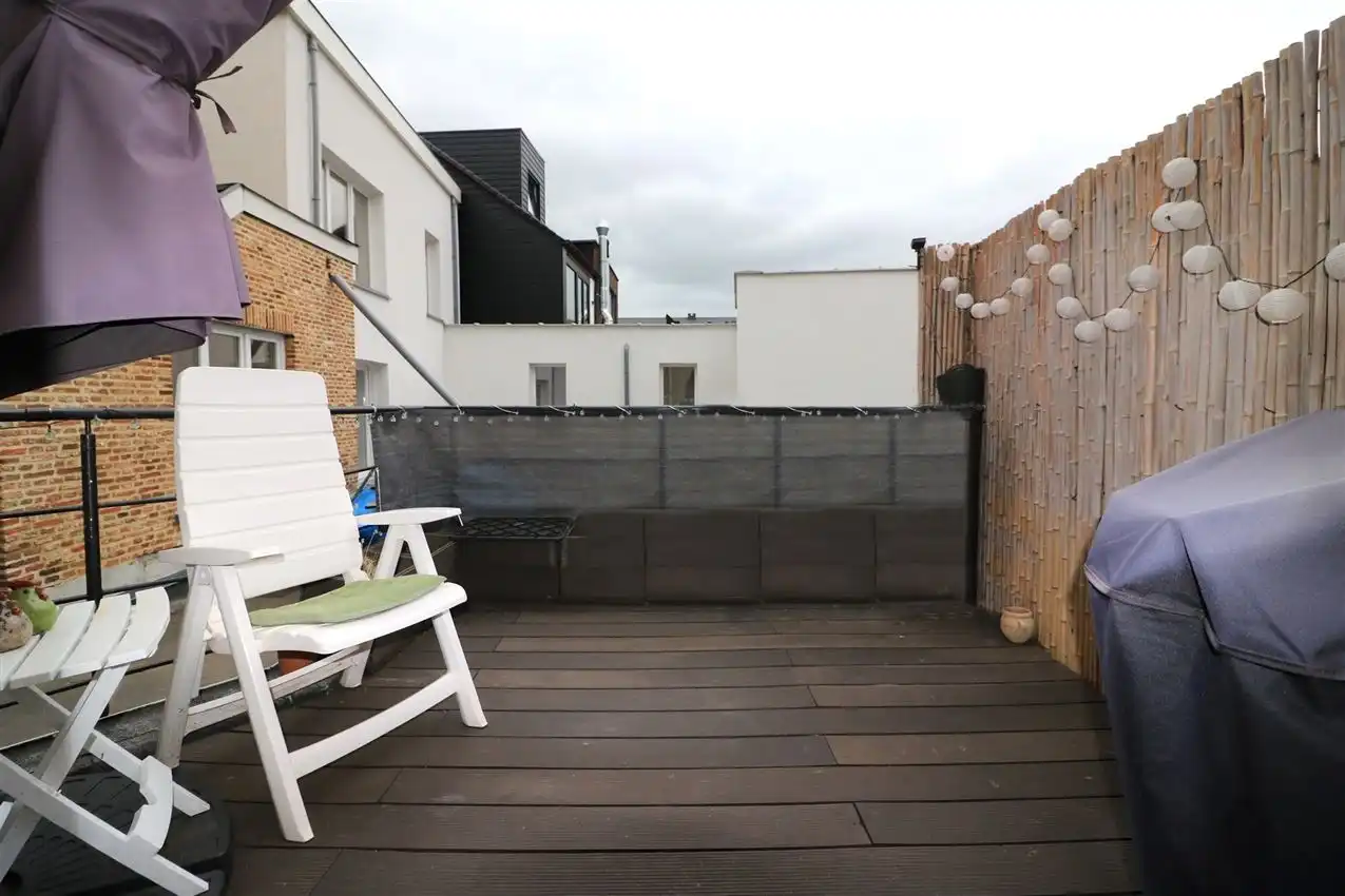 Uniek gerenoveerd appartement in de stad foto 3