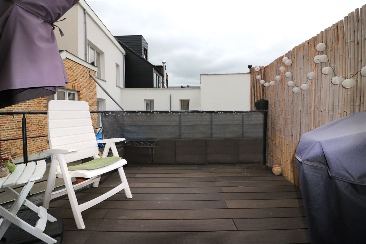 Uniek gerenoveerd appartement in de stad foto 3