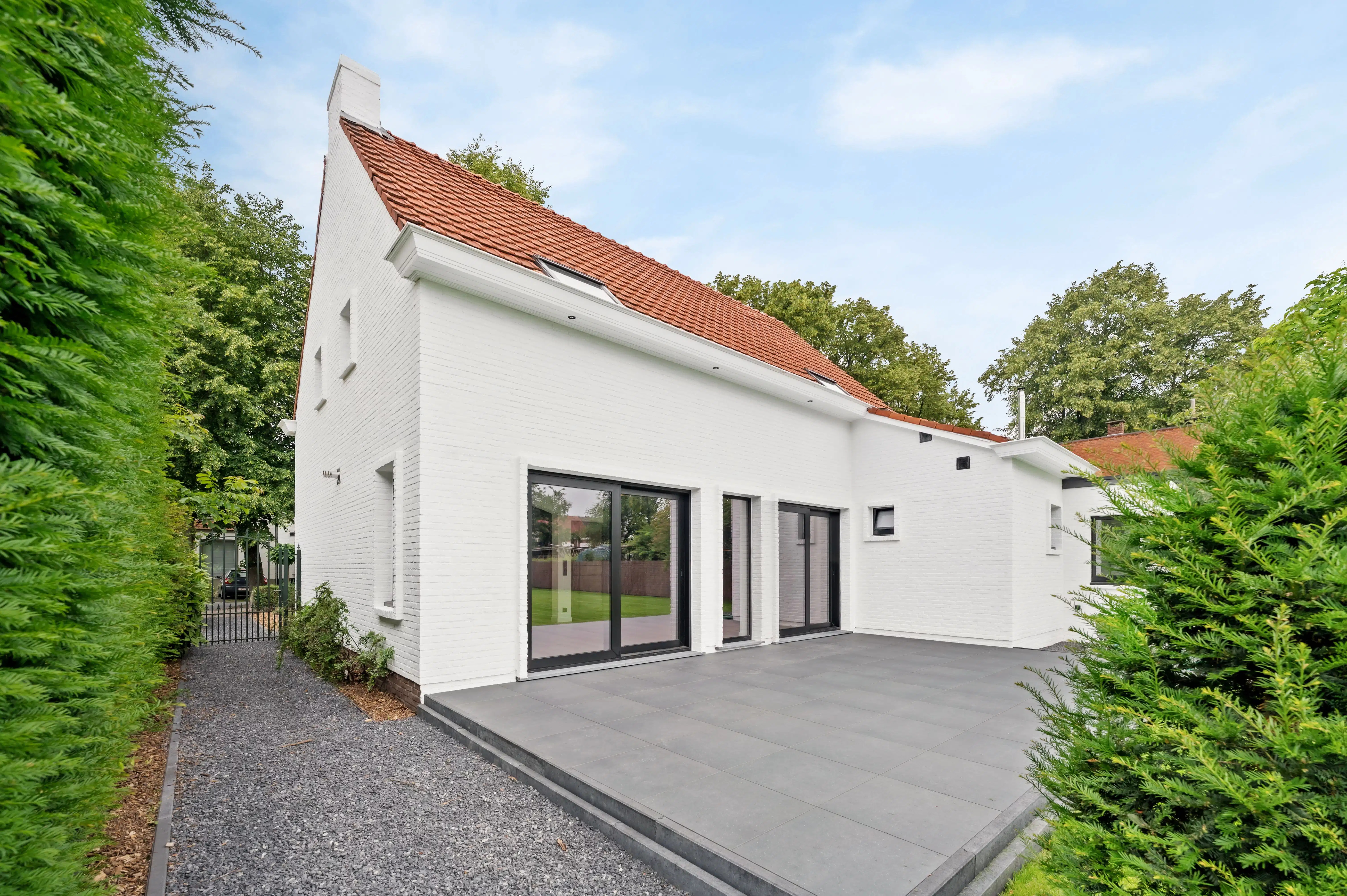 Instapklare woning met 4 slaapkamers en 2 badkamers ! foto 45