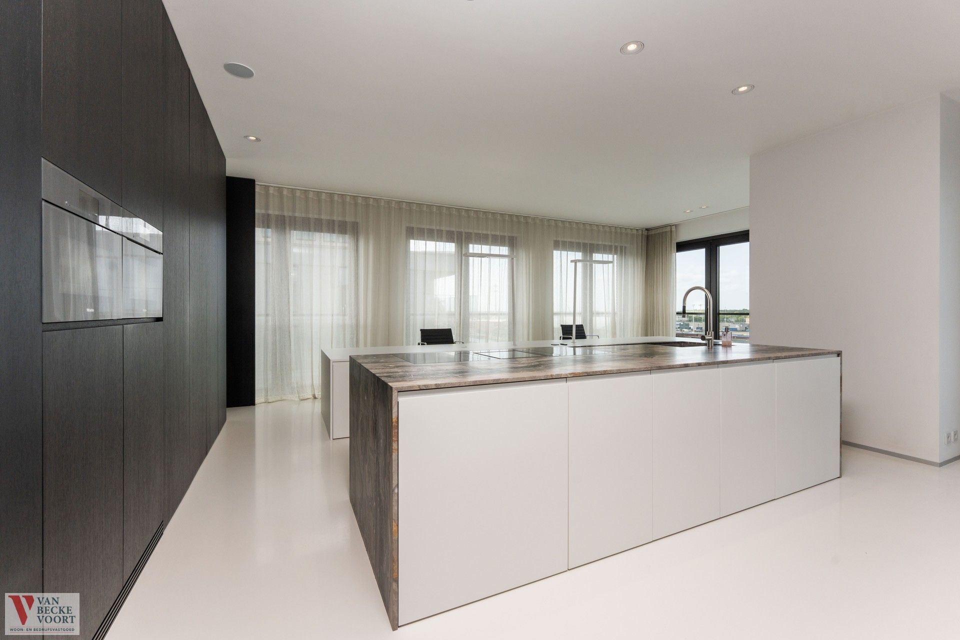 Exclusief appartement aan de Oosteroever foto 6