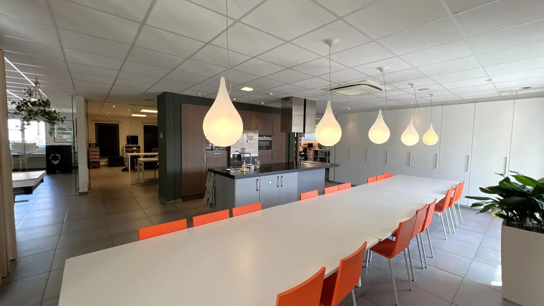Bedrijfspand te koop in industriezone Zwaarveld te Hamme foto 11