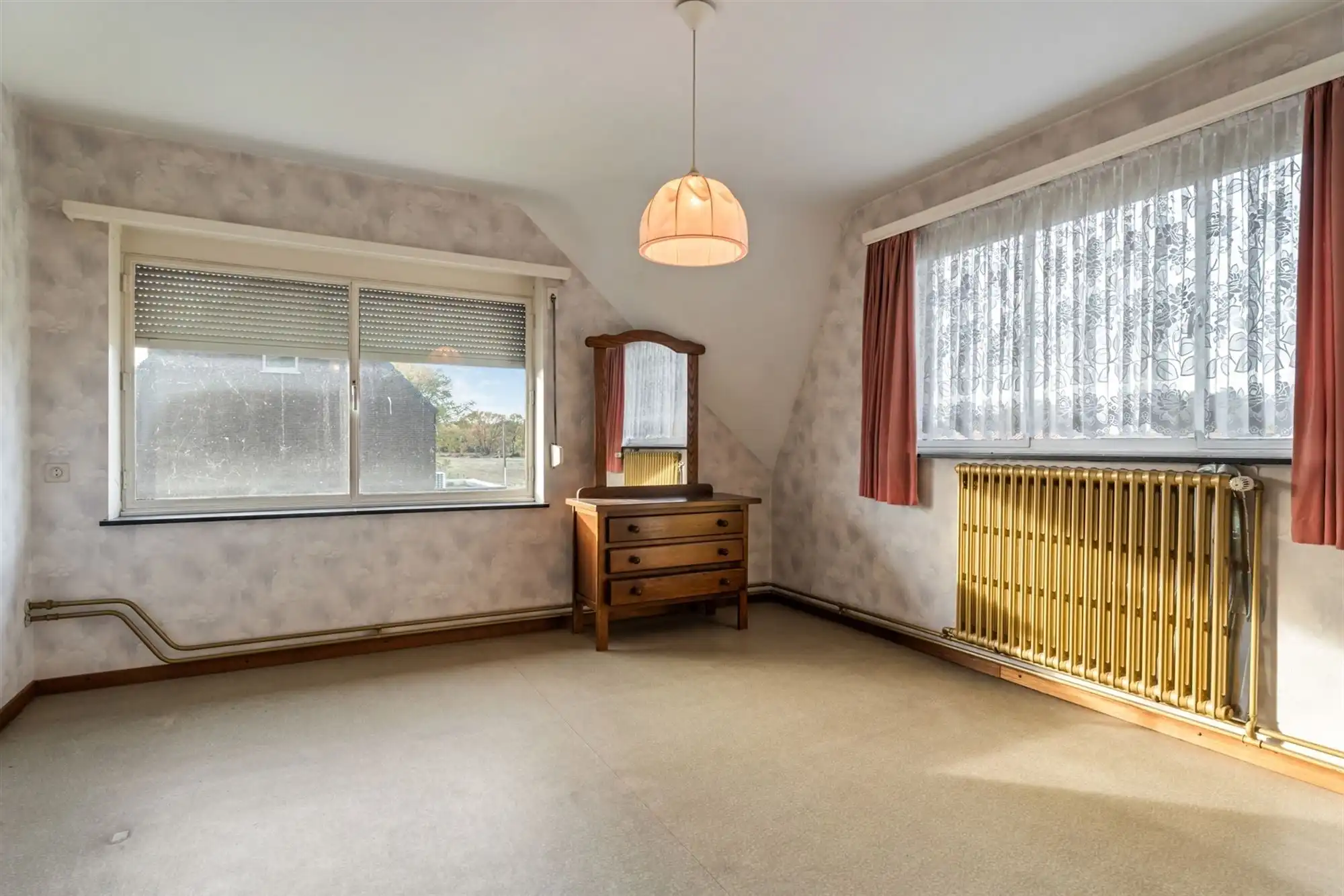 STATIGE, RUIME WONING OP MOOI PERCEEL OP PRACHTIGE LIGGING!  foto 11