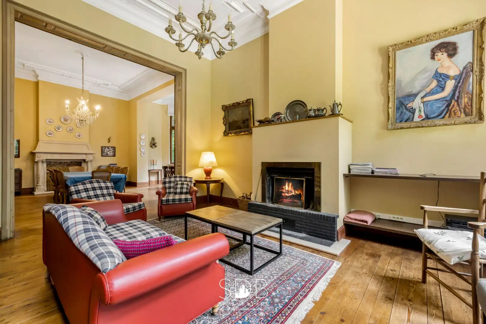 Prachtig kasteel met omringend park, weilanden en stalgebouw op circa 5hectare foto 10