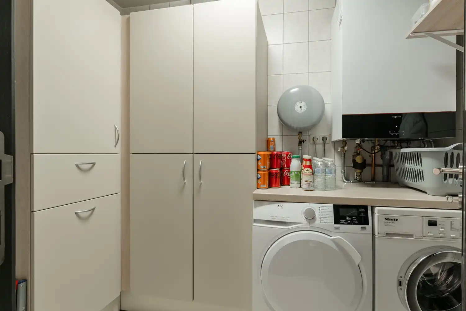 Zeer ruim appartement/stadswoning pal in het centrum van Pelt foto 16