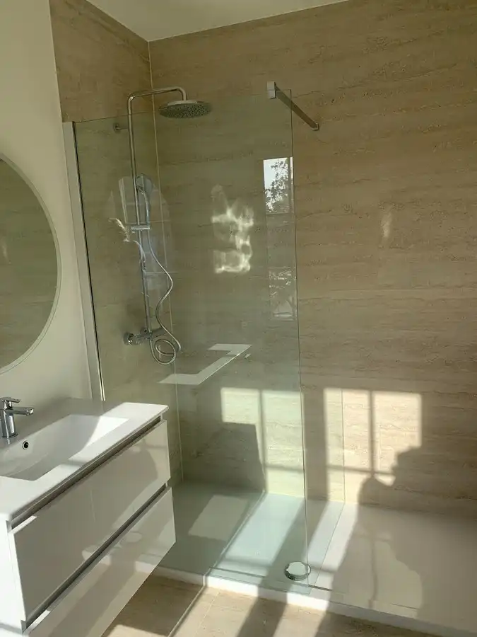 Een slaapkamer appartement te huur in Merksem op de eerste verdieping foto 7