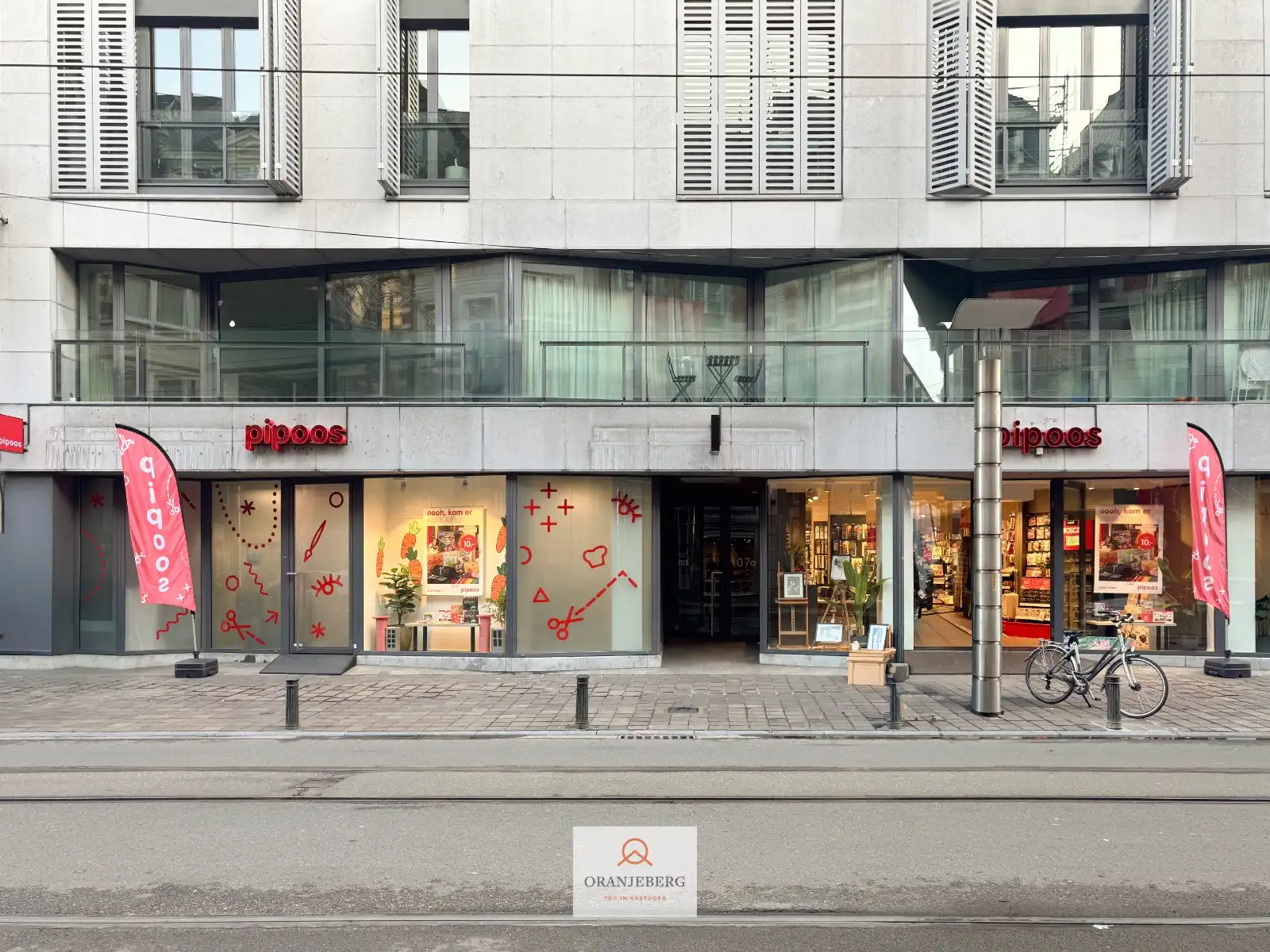 Grote handels- of kantoorruimte aan de Vlaanderenstraat - Gent Zuid foto 2