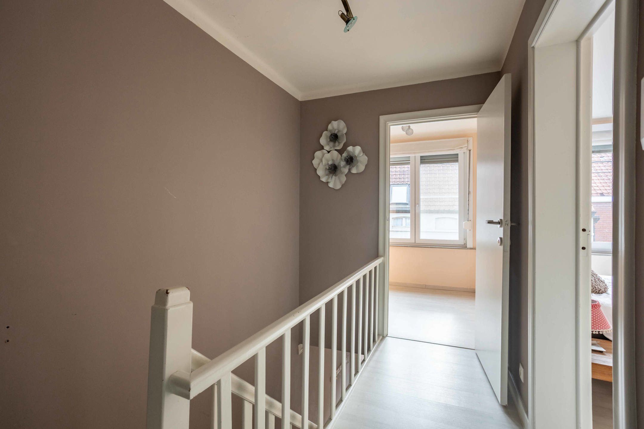 Moderne woning met veel licht en een sfeervol karakter foto 8