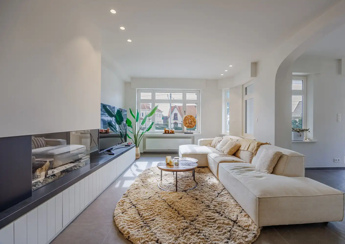 Exclusieve gerenoveerde koppelvilla vlak bij zee met 8 slaapkamers foto 8