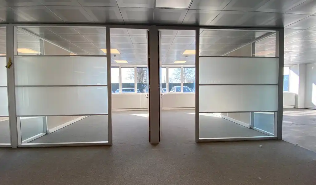 Kantoren te huur in Sluispark aan R4 in Merelbeke foto 12