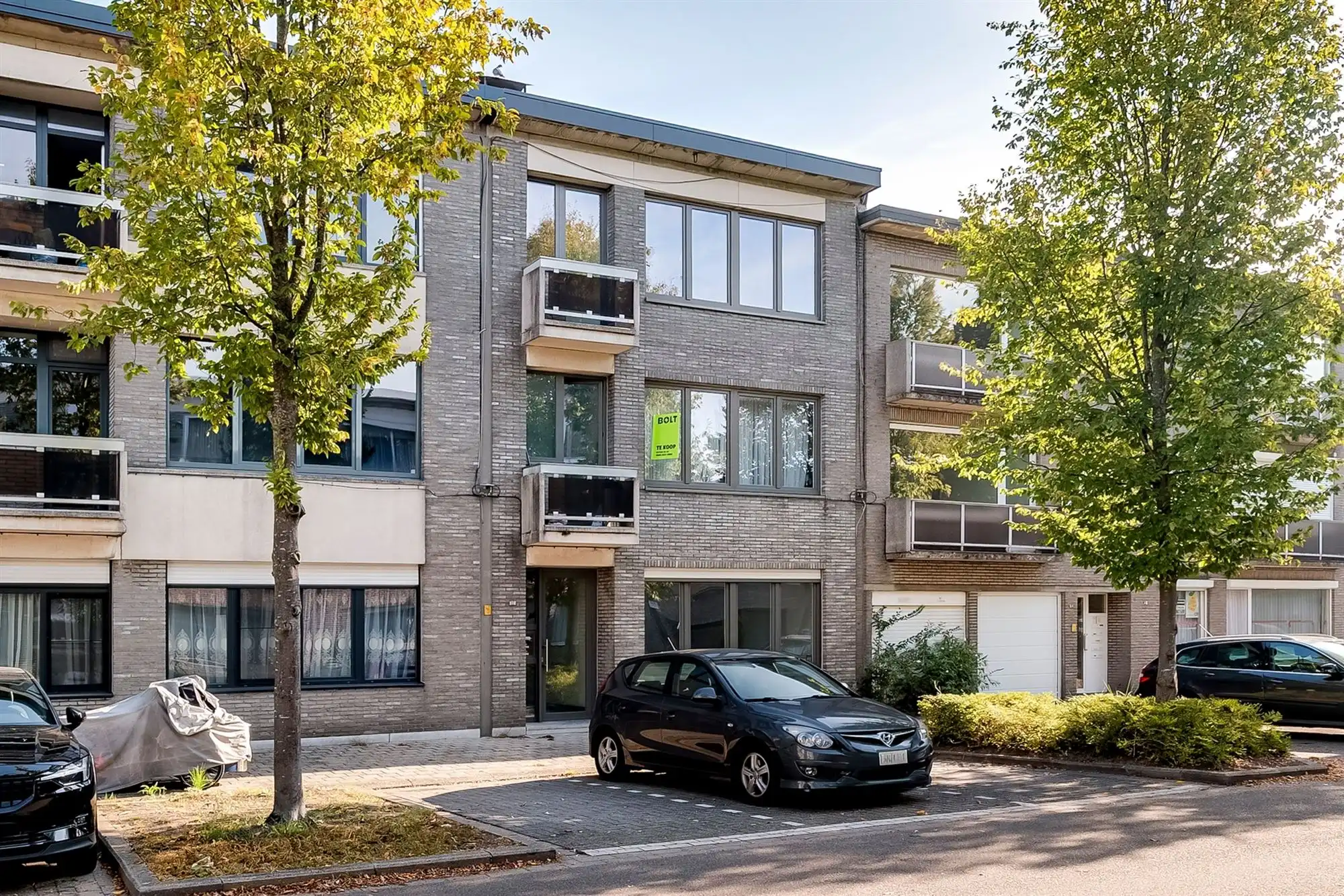 Instapklaar 2 slk appartement met terras te Mortsel foto 10