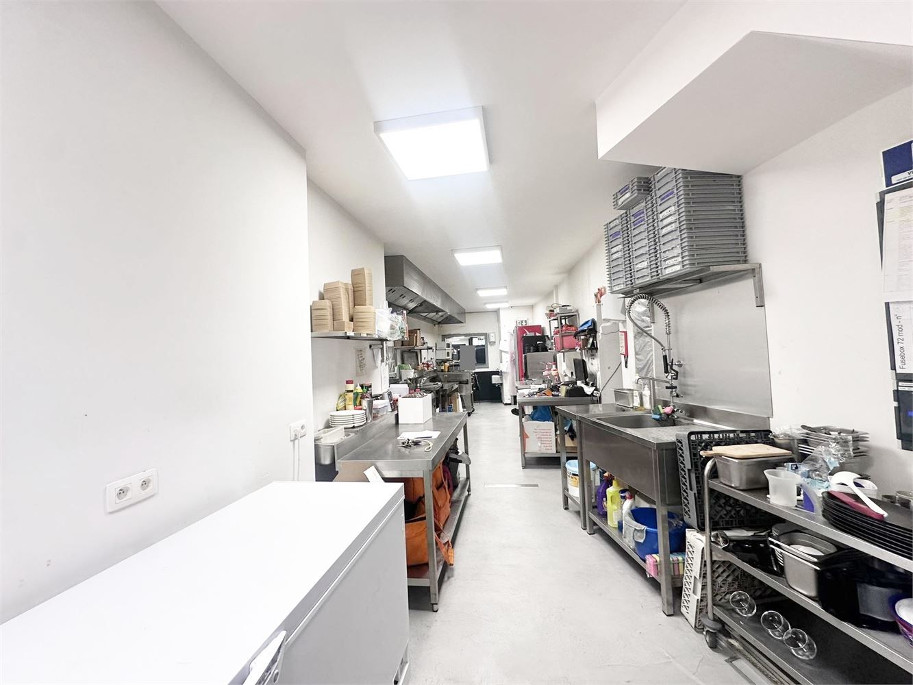 BETAALBAAR HANDELSGELIJKVLOERS foto 3