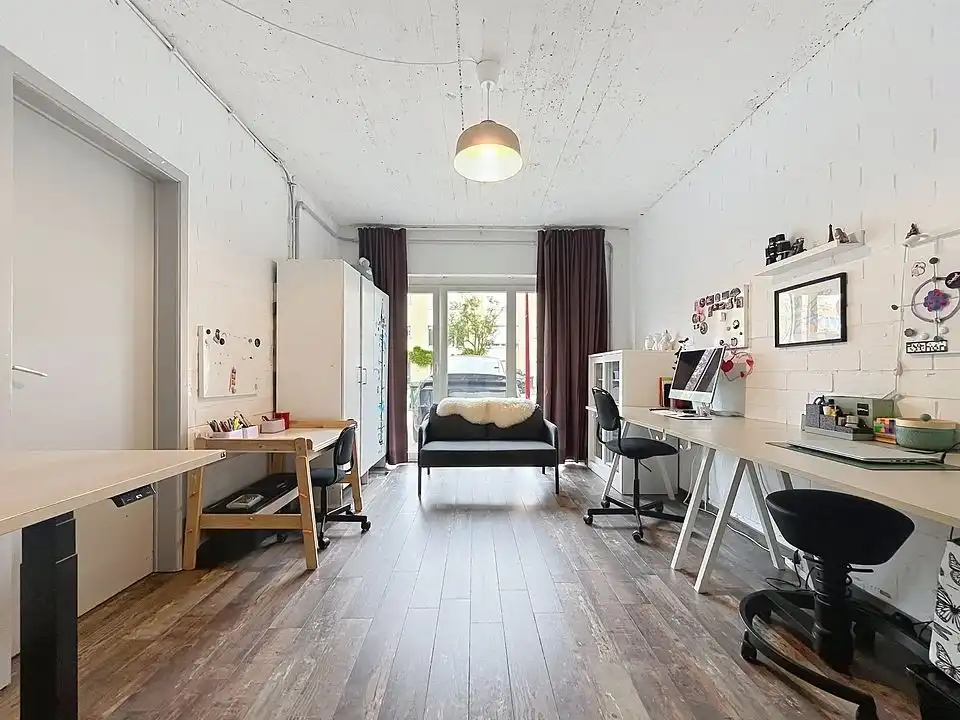 B&B Moment : Instapklare rijwoning met tuin op rustige ligging te koop in Lint foto 11