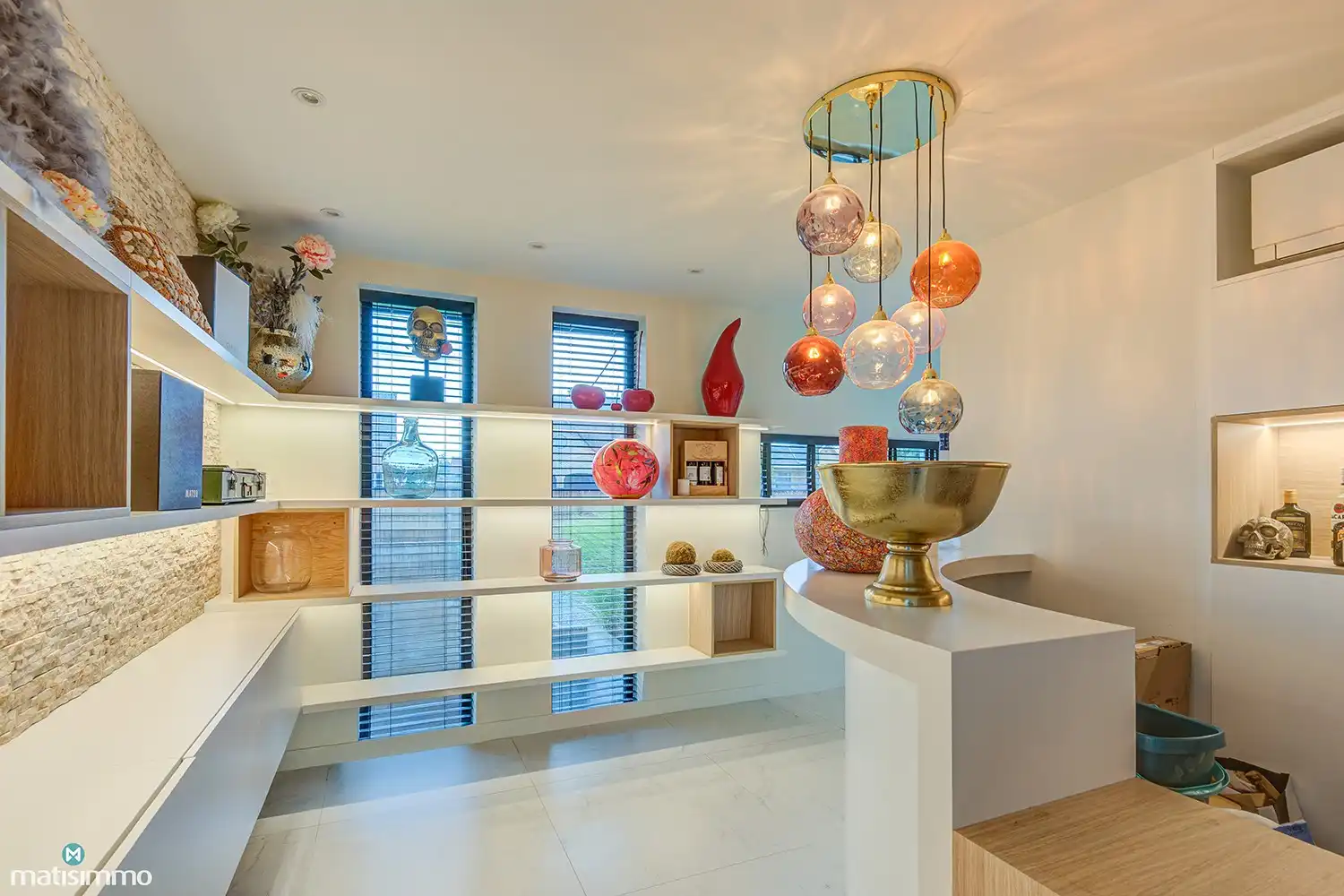 MODERNE VILLA MET INGEBOUWD ZWEMBAD, 3 SLAAPKAMERS EN PRAKTIJKGEDEELTE IN RUSTIGE OMGEVING TE WELLEN foto 14