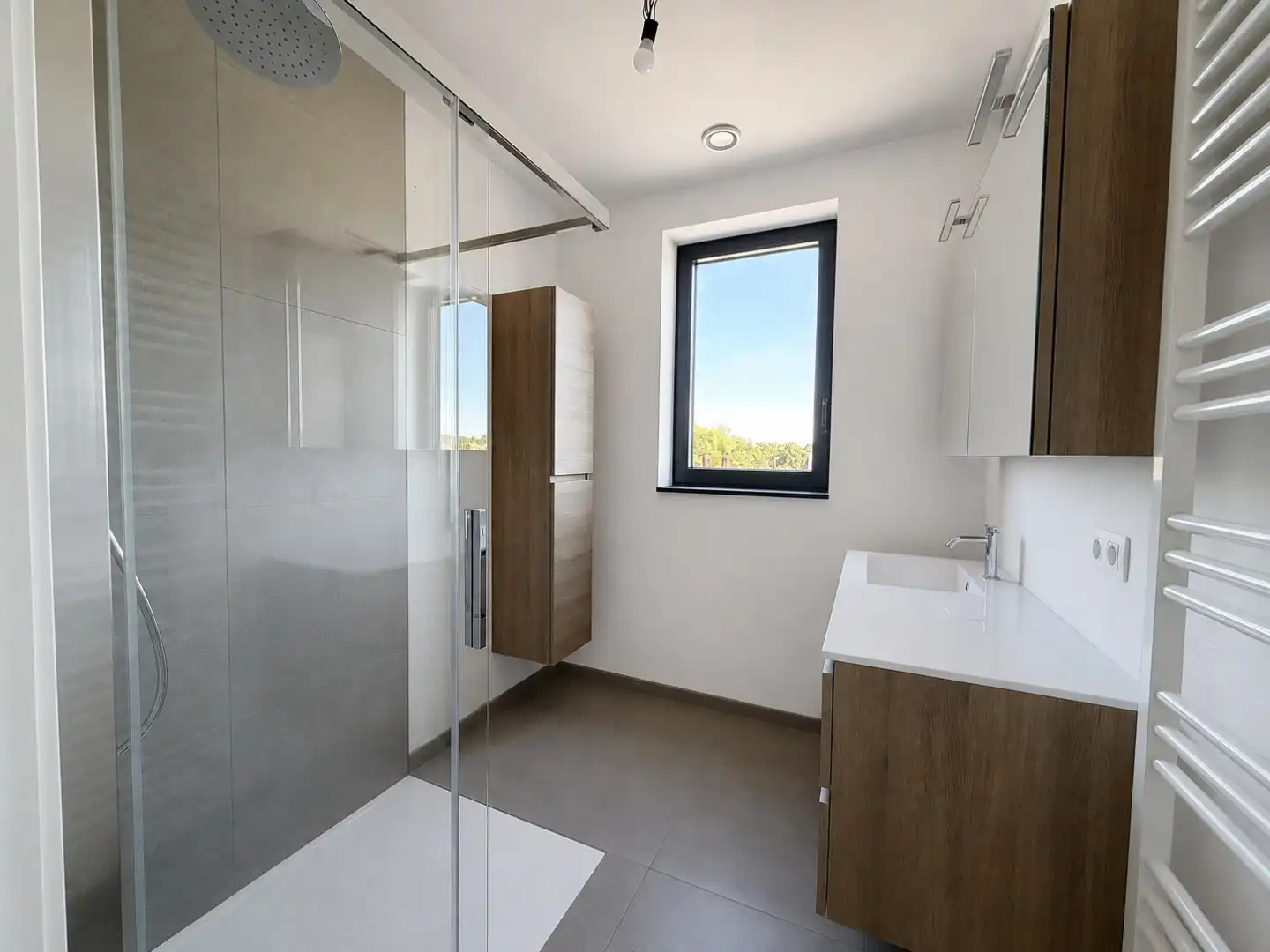 Mooie penthouse met 2 slaapkamers en fenomenaal terras op een gegeerde ligging! foto 11