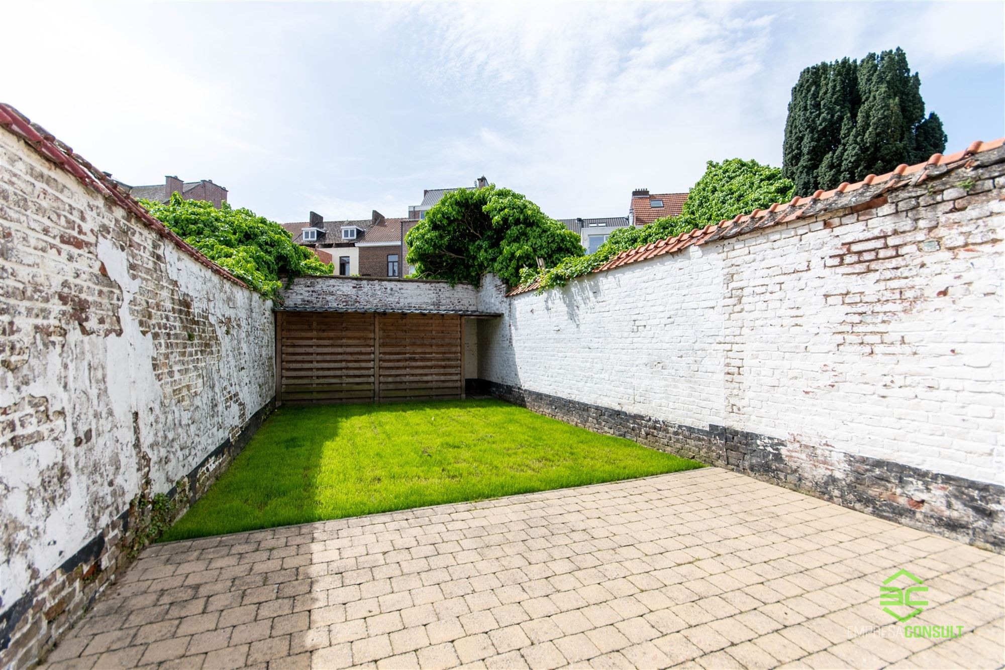 Karaktervolle gezinswoning met 3 slpk en stadstuin, in het centrum! foto 12