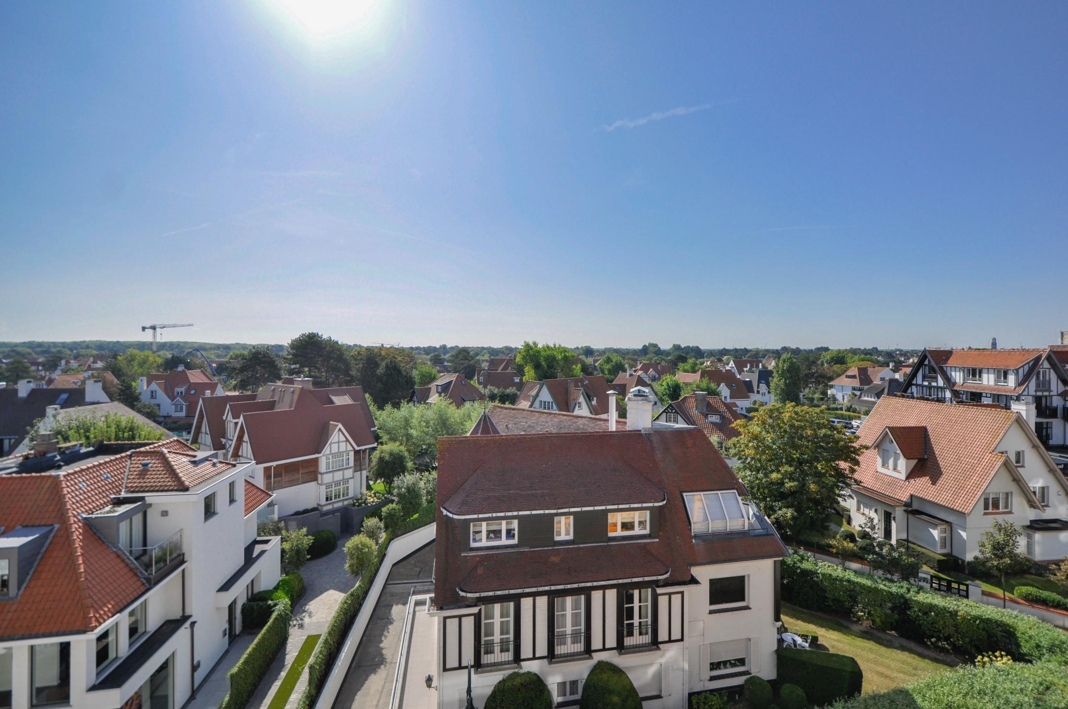 Appartement in hartje Zoute, gelegen vlakbij het Albertplein foto 4