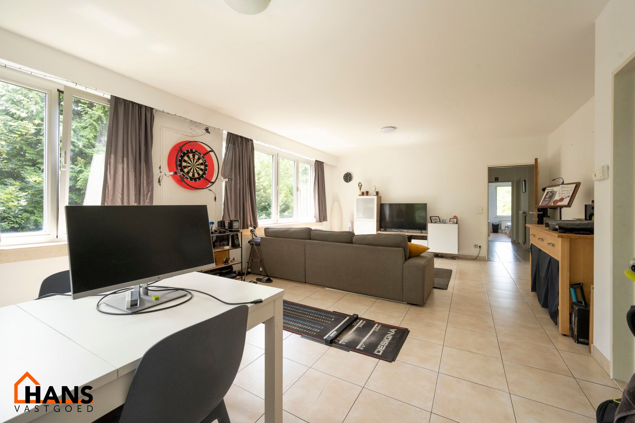 Appartement met garage. foto 3