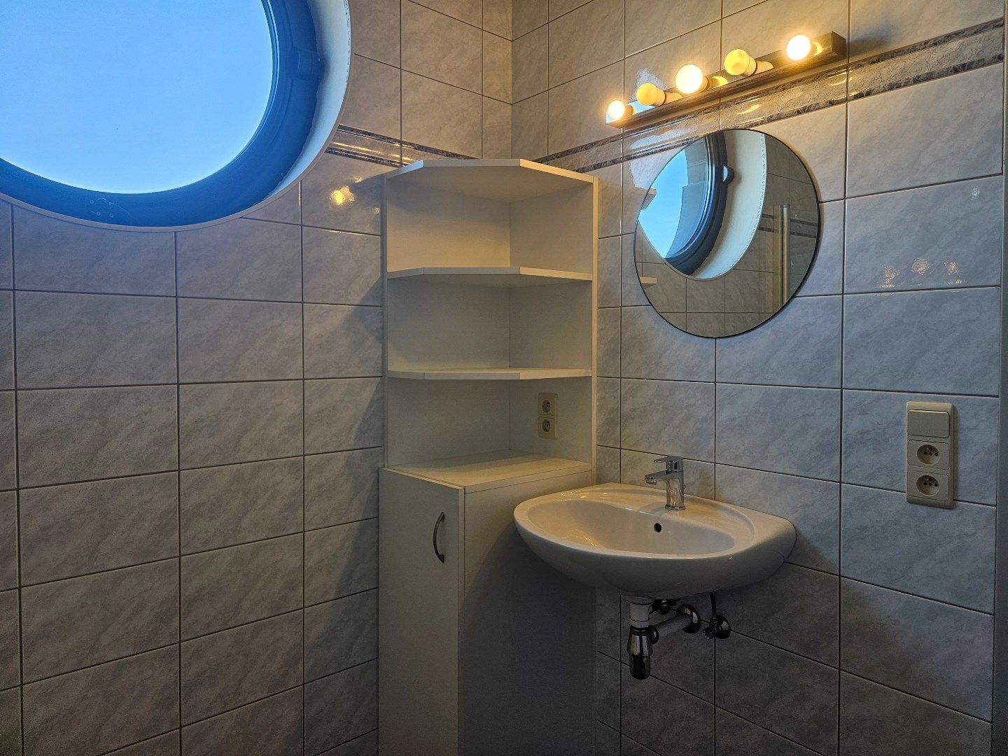 Leuke gezinswoning met 3 slaapkamers in OLV-Olen! foto 12