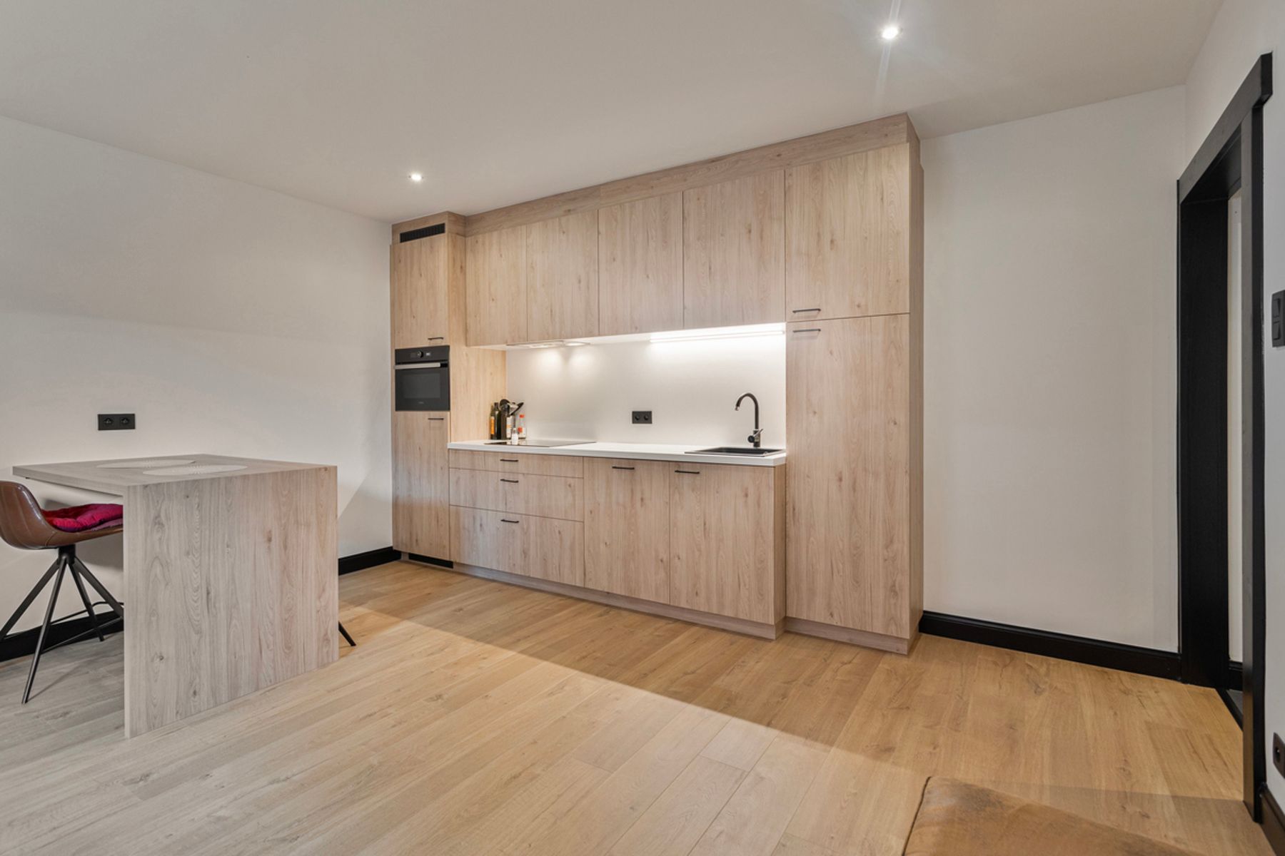 Appartement te koop in Houtvenne! foto 16