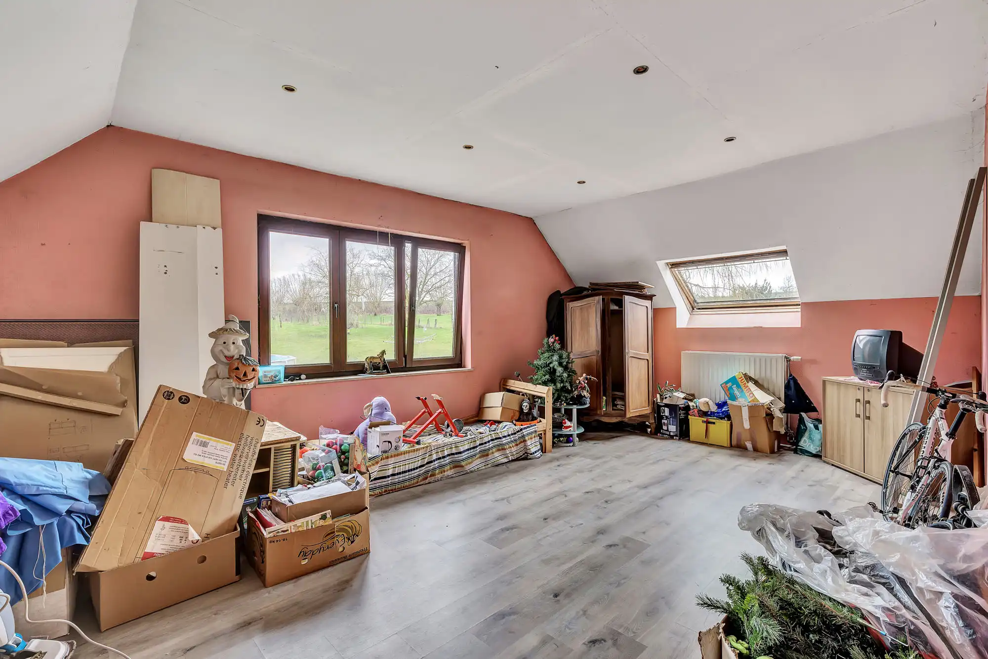 Landelijke woning met ruime weide op 1 ha foto 18