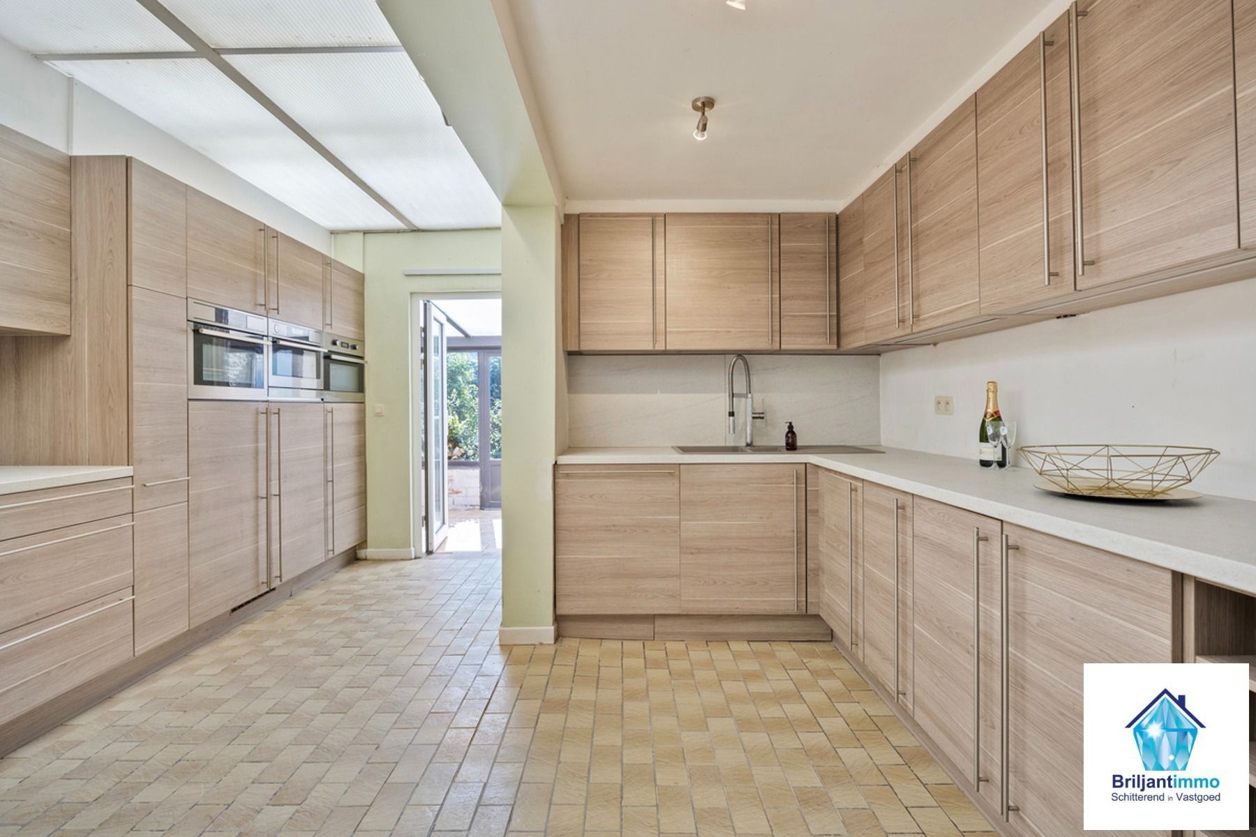 Hoofdfoto van de publicatie: Huis met 2 slpk (uitbreidbaar naar 4) en gezellige stadstuin