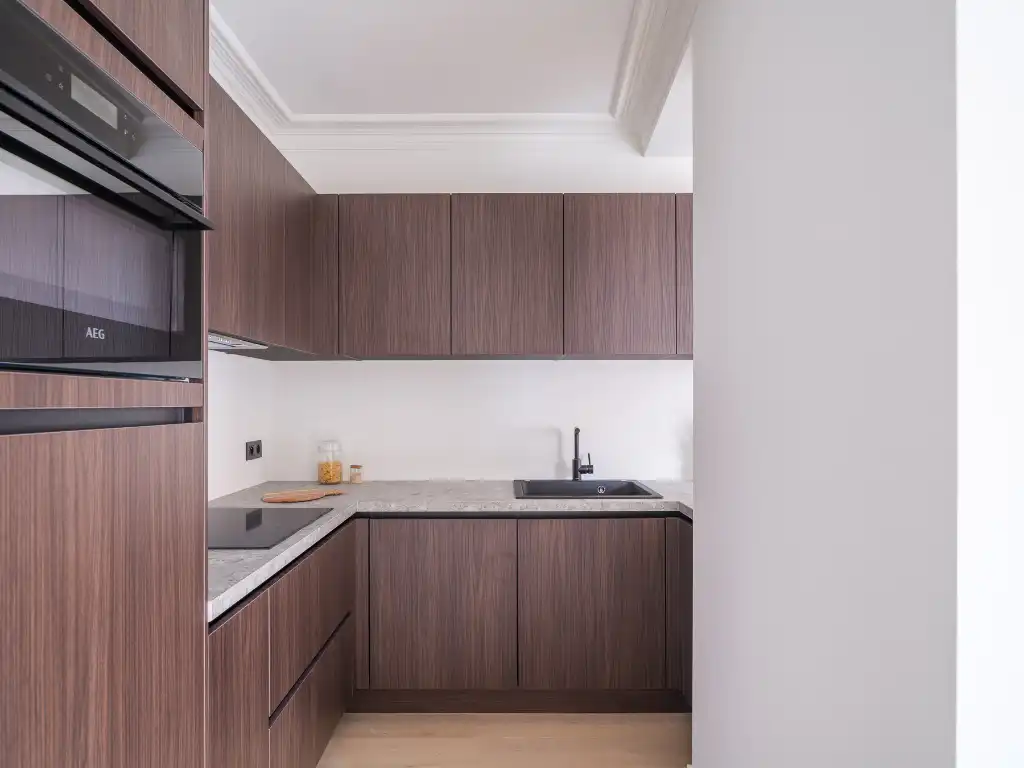 Stijlvol gerenoveerd 2-slaapkamerappartement met meerdere terrassen in het centrum van Gent foto 6