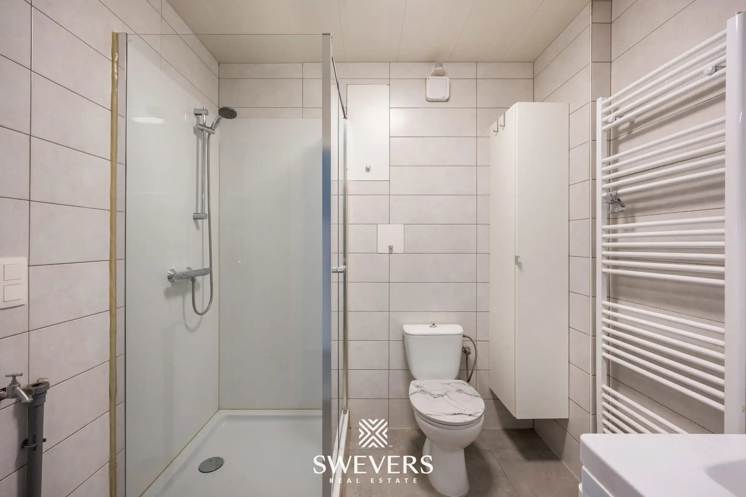 Instapklaar 2-slaapkamer appartement met balkon op rustige ligging foto 12