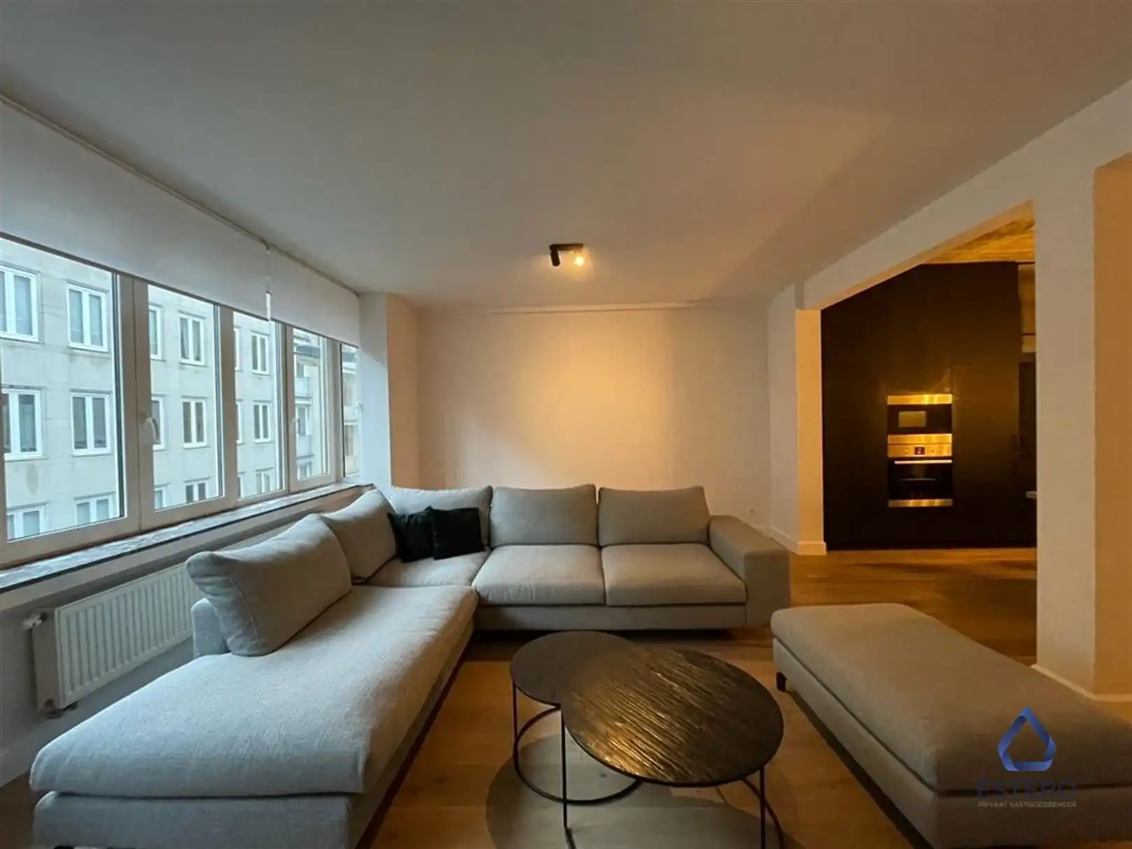 Stijlvol gemeubeld appartement op toplocatie foto 6