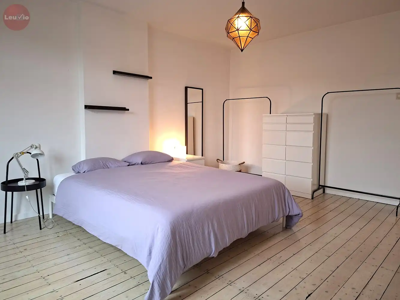 Ruime woning op uitstekende locatie foto 29