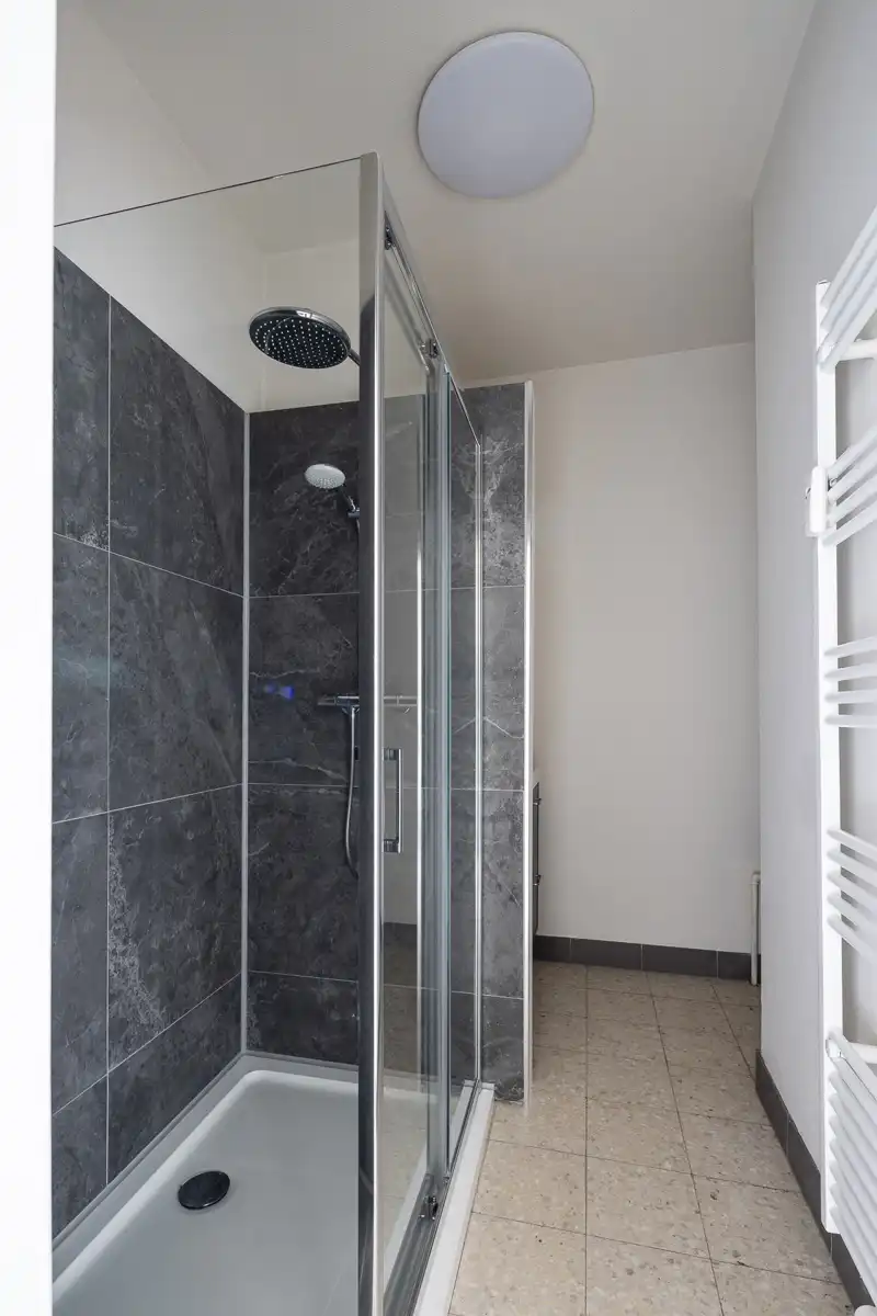 Lichtrijk appartement met 2 slaapkamers en vrij uitzicht foto 15