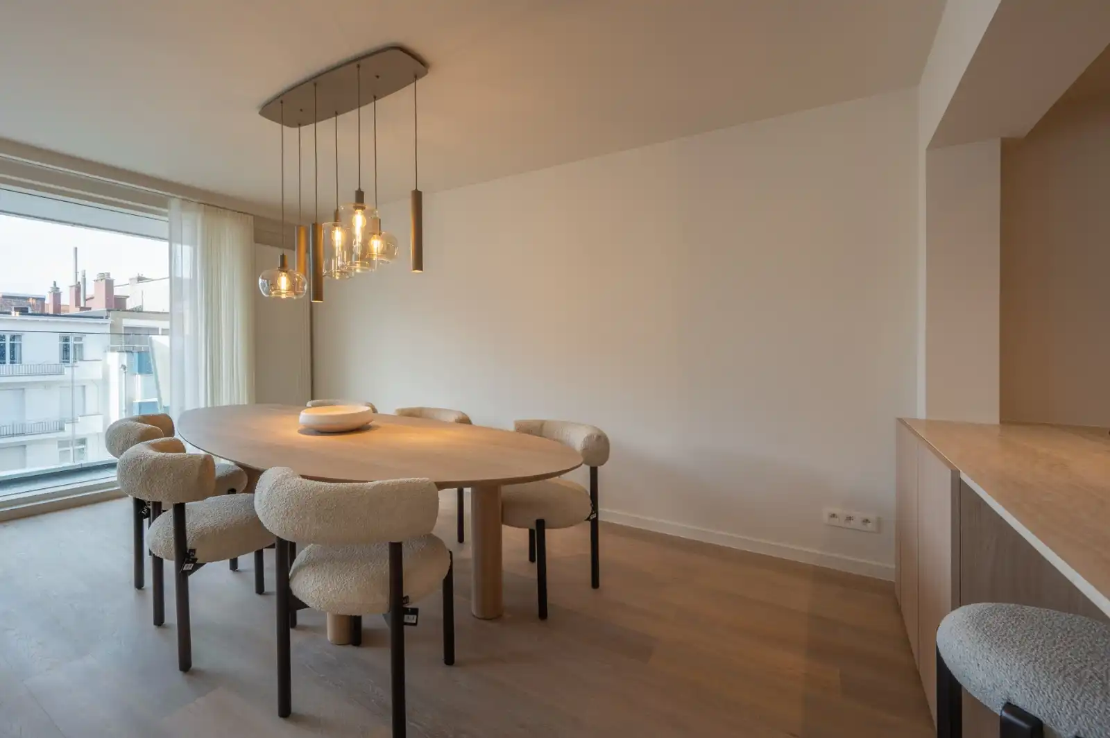 Luxueus 3-slaapkamerappartement met royale gevelbreedte van 6,75 m op de Lippenlsaan. foto 6