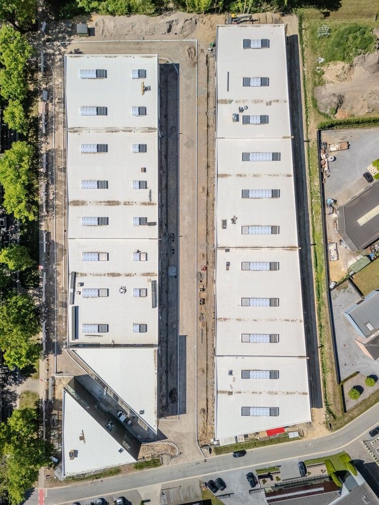 KMO-unit 29 glvl +/- 344m² foto 10