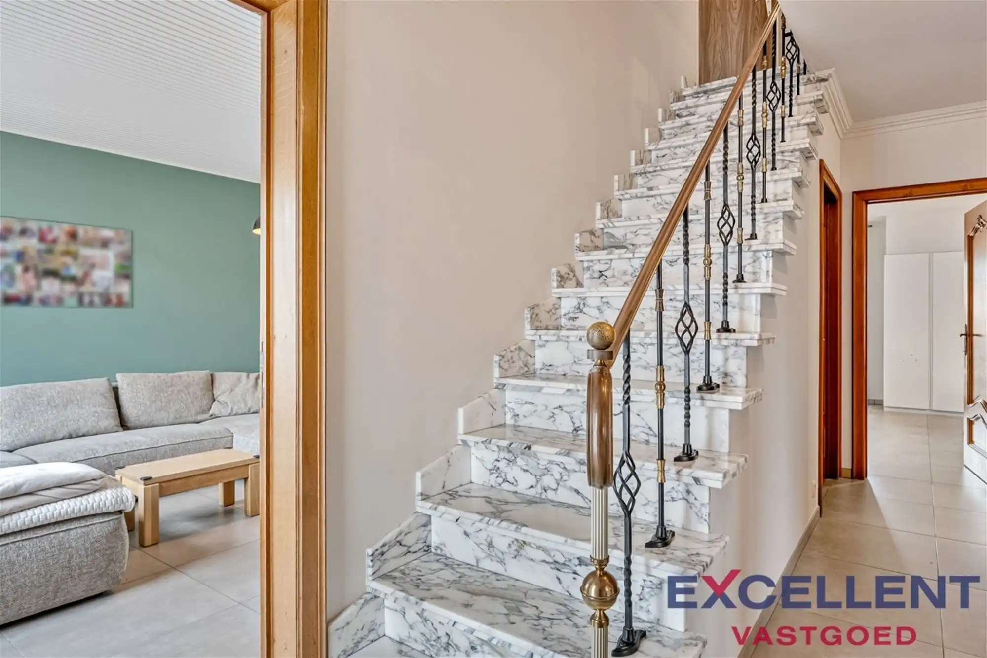 Instapklare topper met uitzonderlijk volume te Mere foto 6