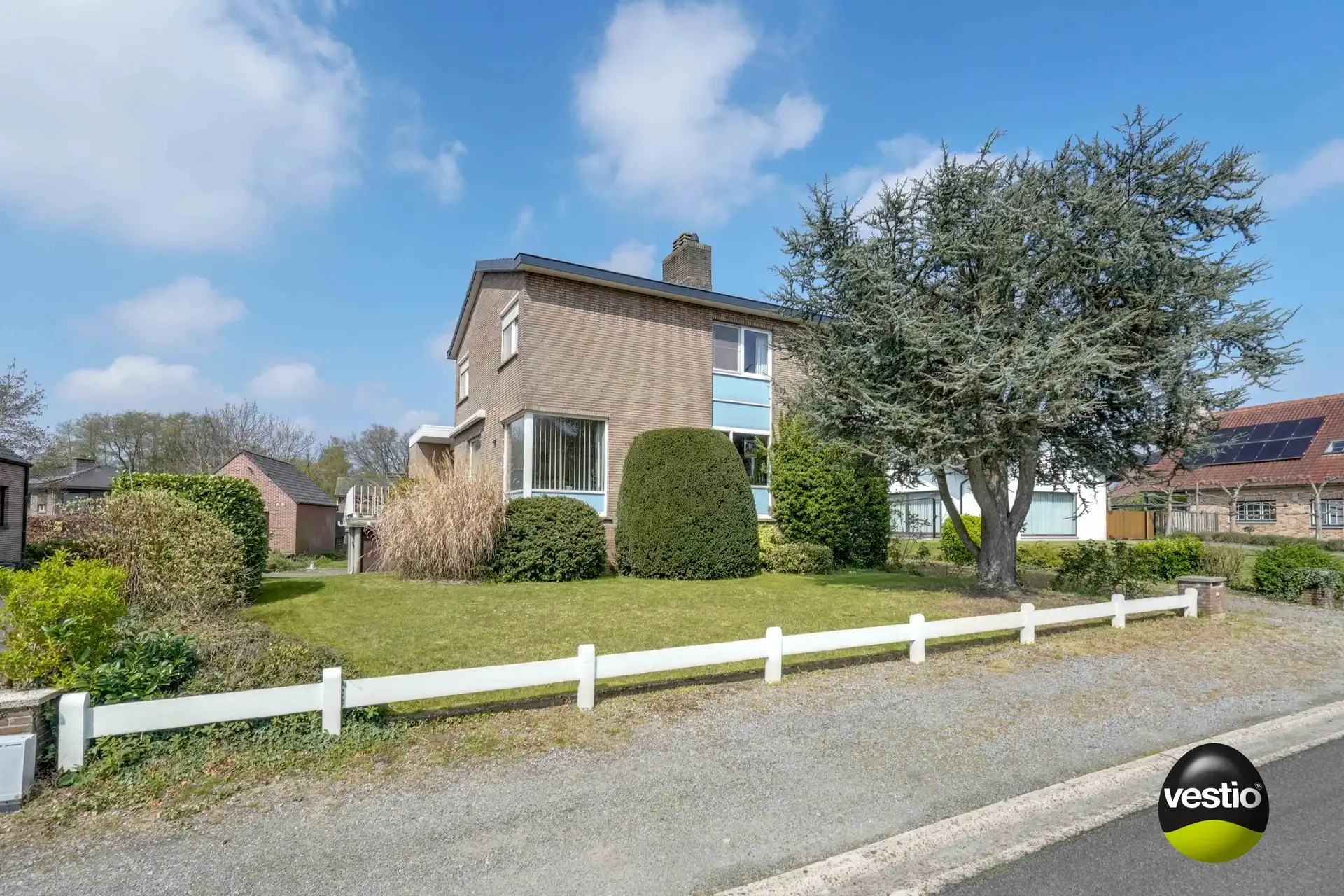 RUSTIG GELEGEN WONING OP 9,64 ARE foto 31