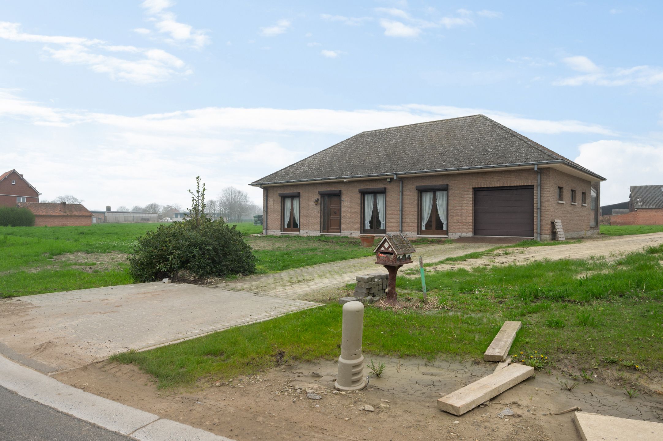 IN OPTIE!!! Open bebouwing op perceel van 8621m² foto 2