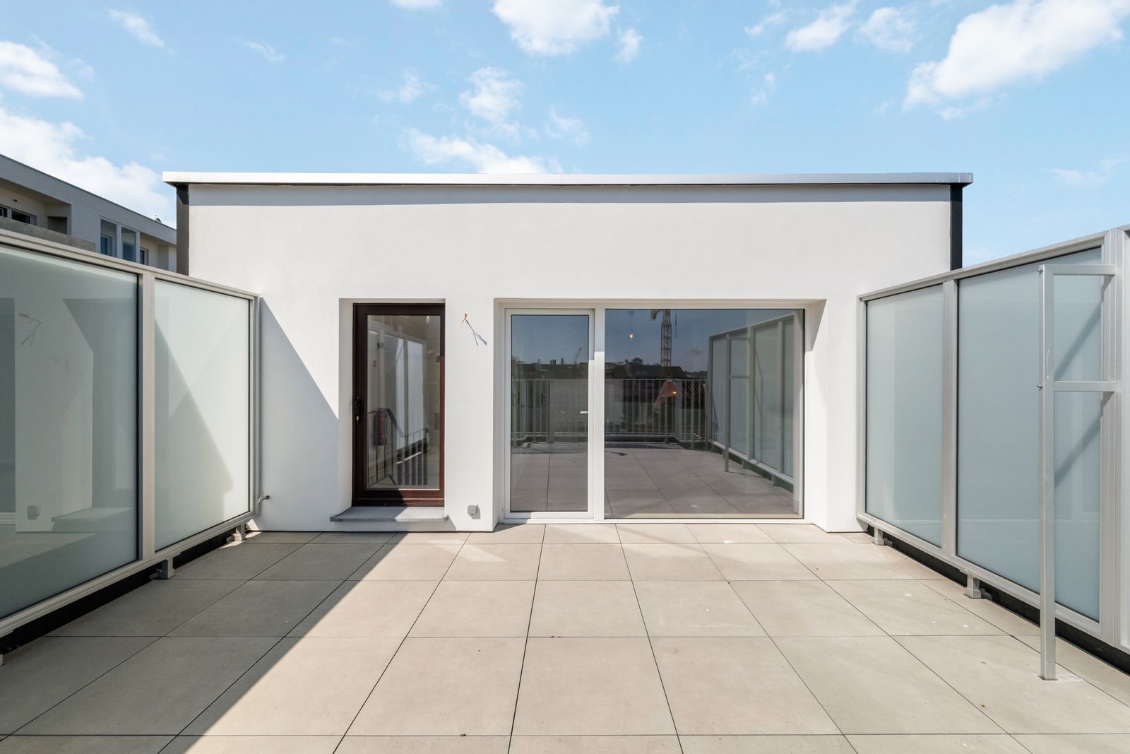 Fantastisch penthouse appartement met zonnig terras en zicht op jachthaven foto 5
