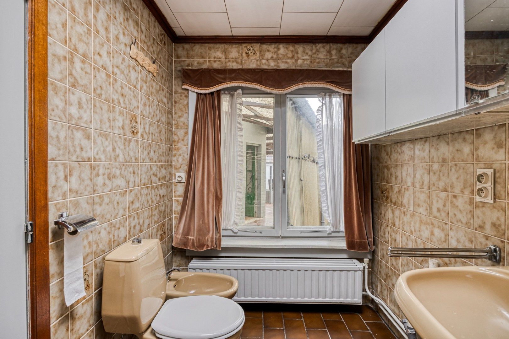 Ruime woning met 5/6 slaapkamers en ruime stadstuin in het centrum van Herentals ! foto 16