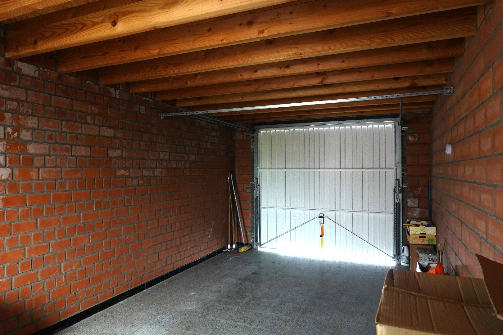 Garagebox te huur in Jabbeke  foto 2