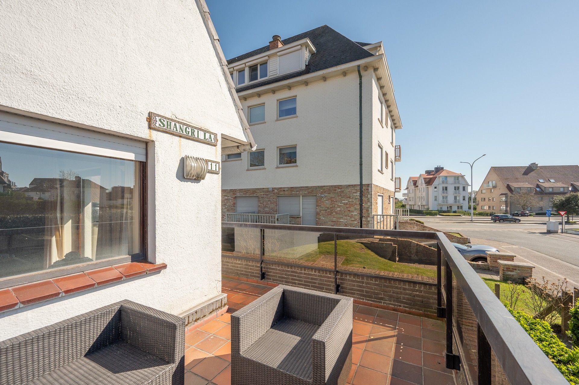 Unieke woning met potentieel op toplocatie in Knokke foto 5