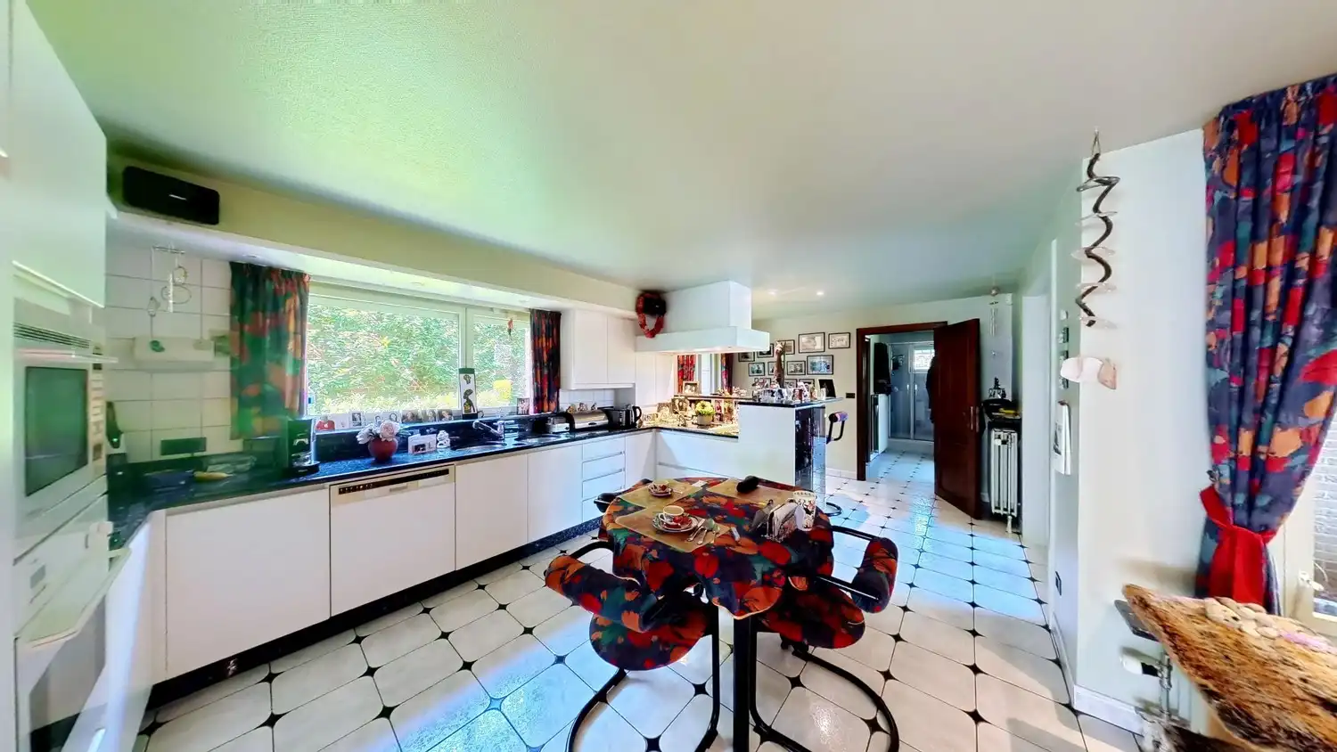 **Exclusieve villa met 5 slaapkamers te koop op een prachtlocatie in Asper!** foto 10