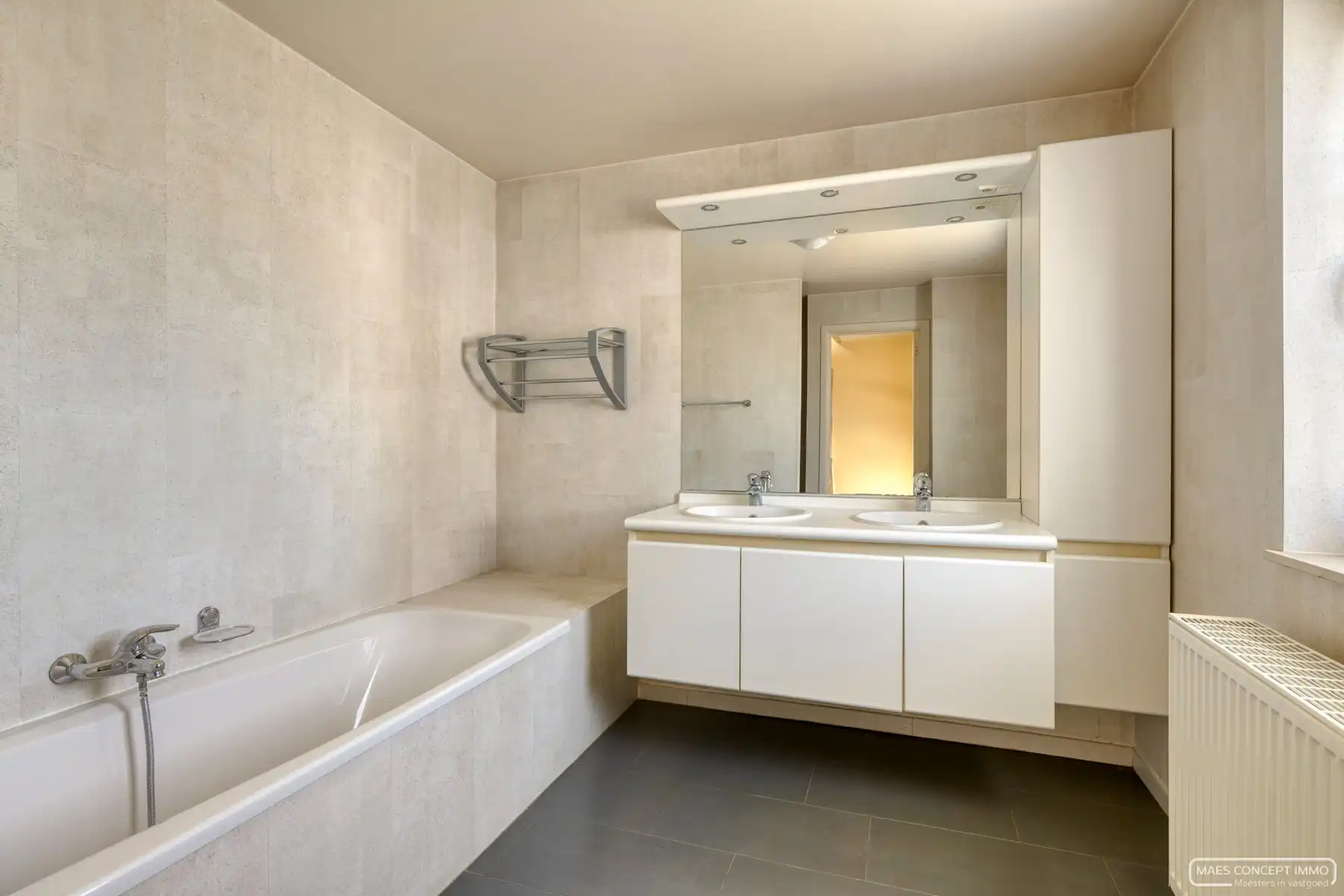 Woning te koop in centrum Tiegem foto 7