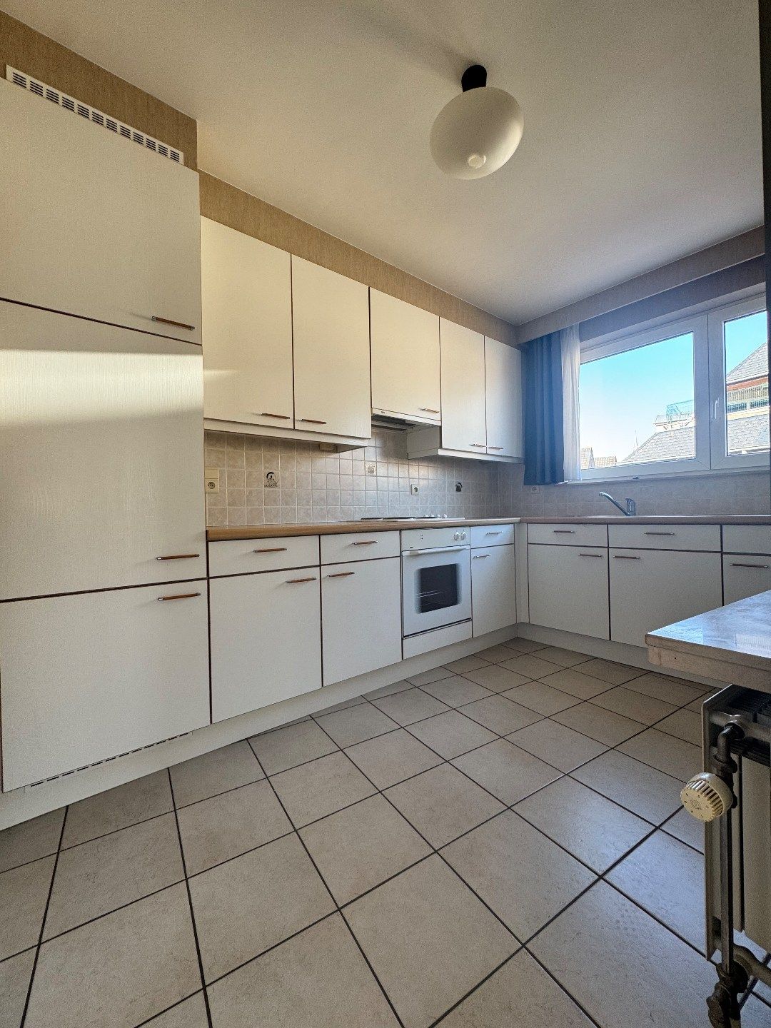 Appartement met 2 slaapkamers en 2 terrassen te Koekelare  foto 11