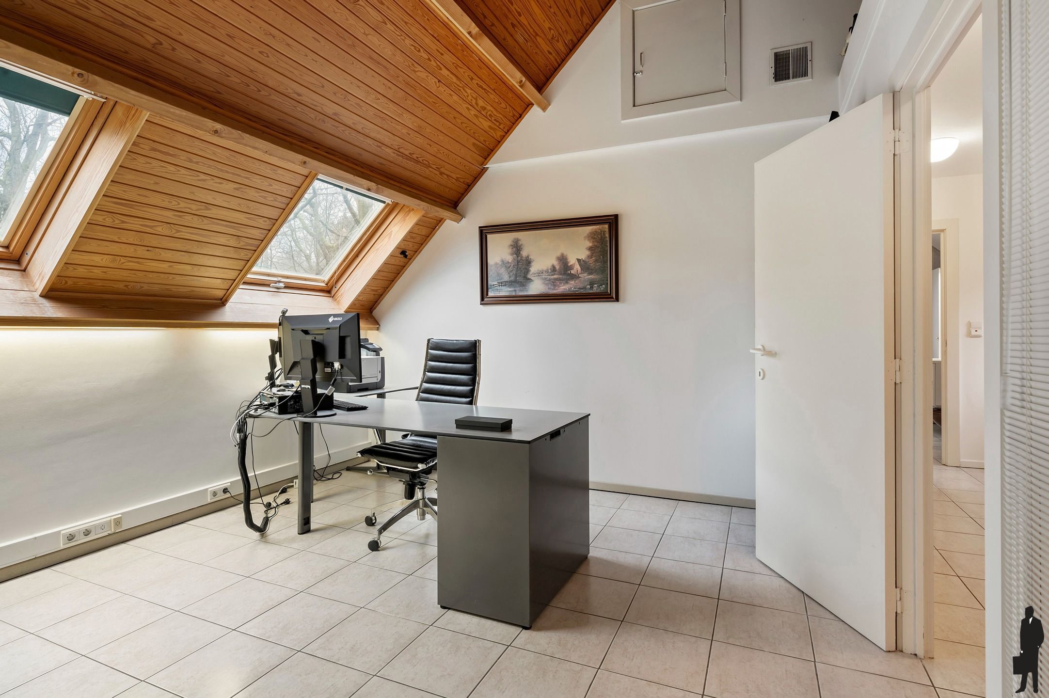 Instapklare villa met binnenzwembad op gegeerde locatie! foto 22