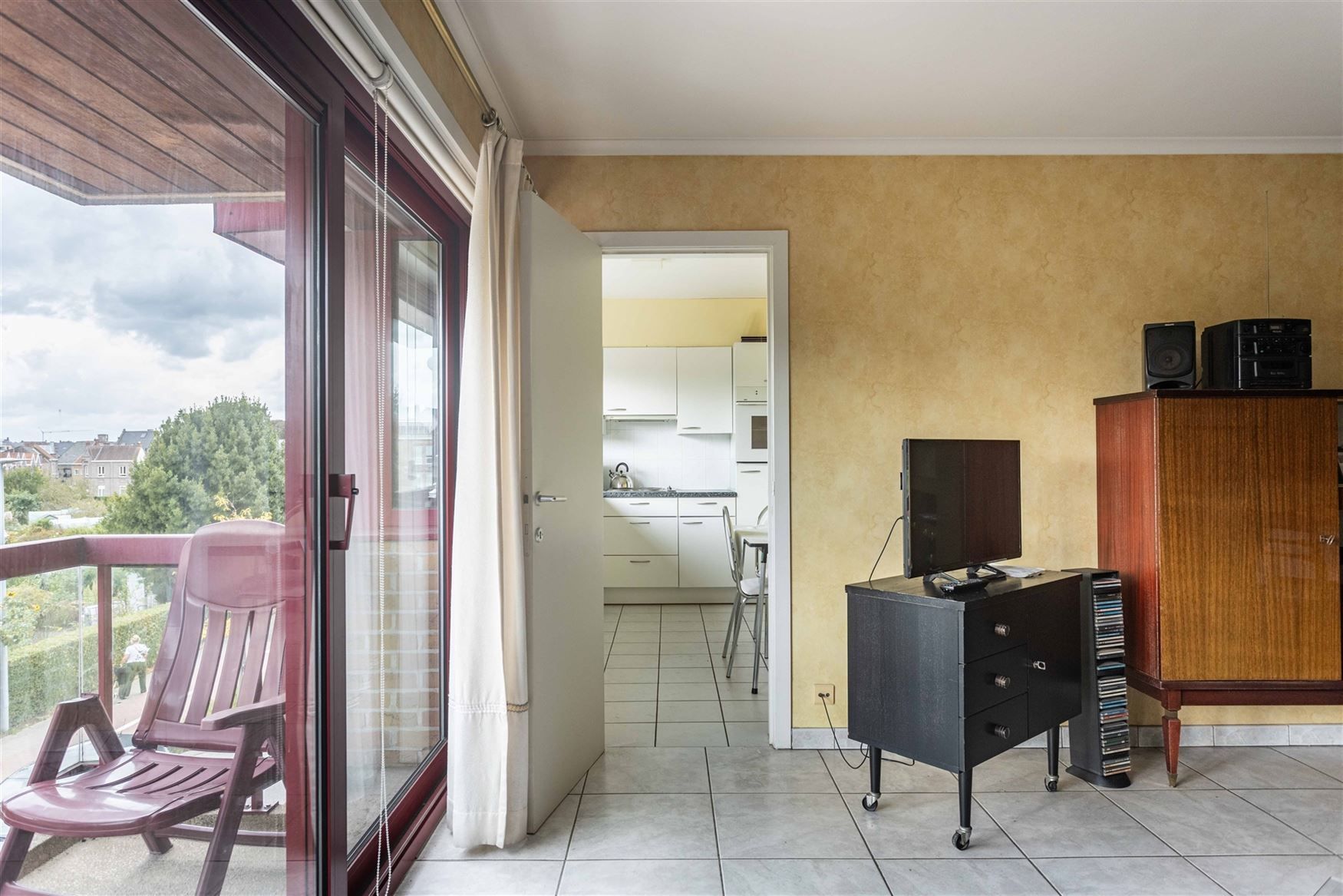 Instapklaar appartement met zonnig terras en topligging in Oudenaarde! foto 5
