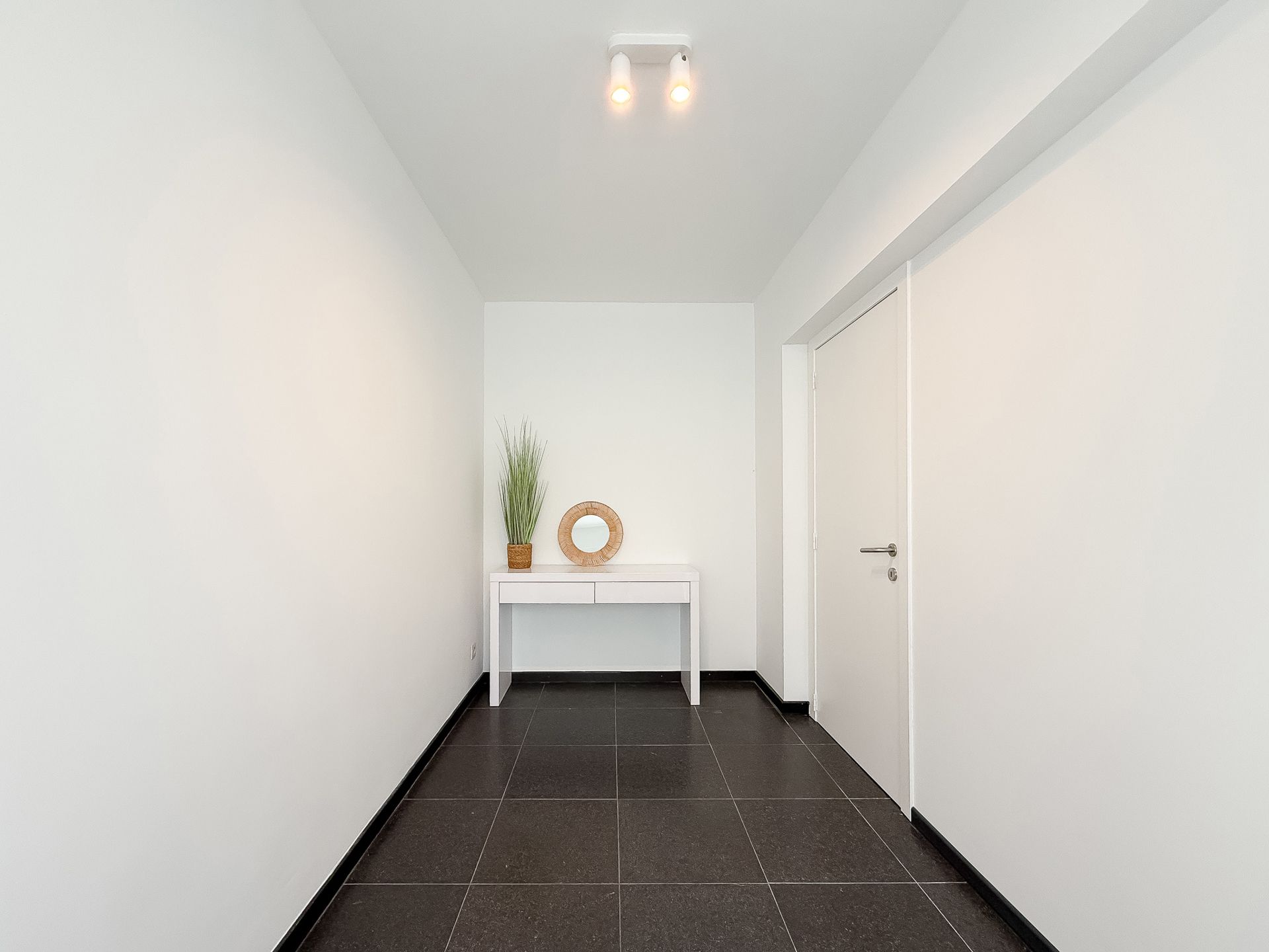 Instapklaar HOEKAPPARTEMENT aan de Wandeldijk en het Zwin... foto 13